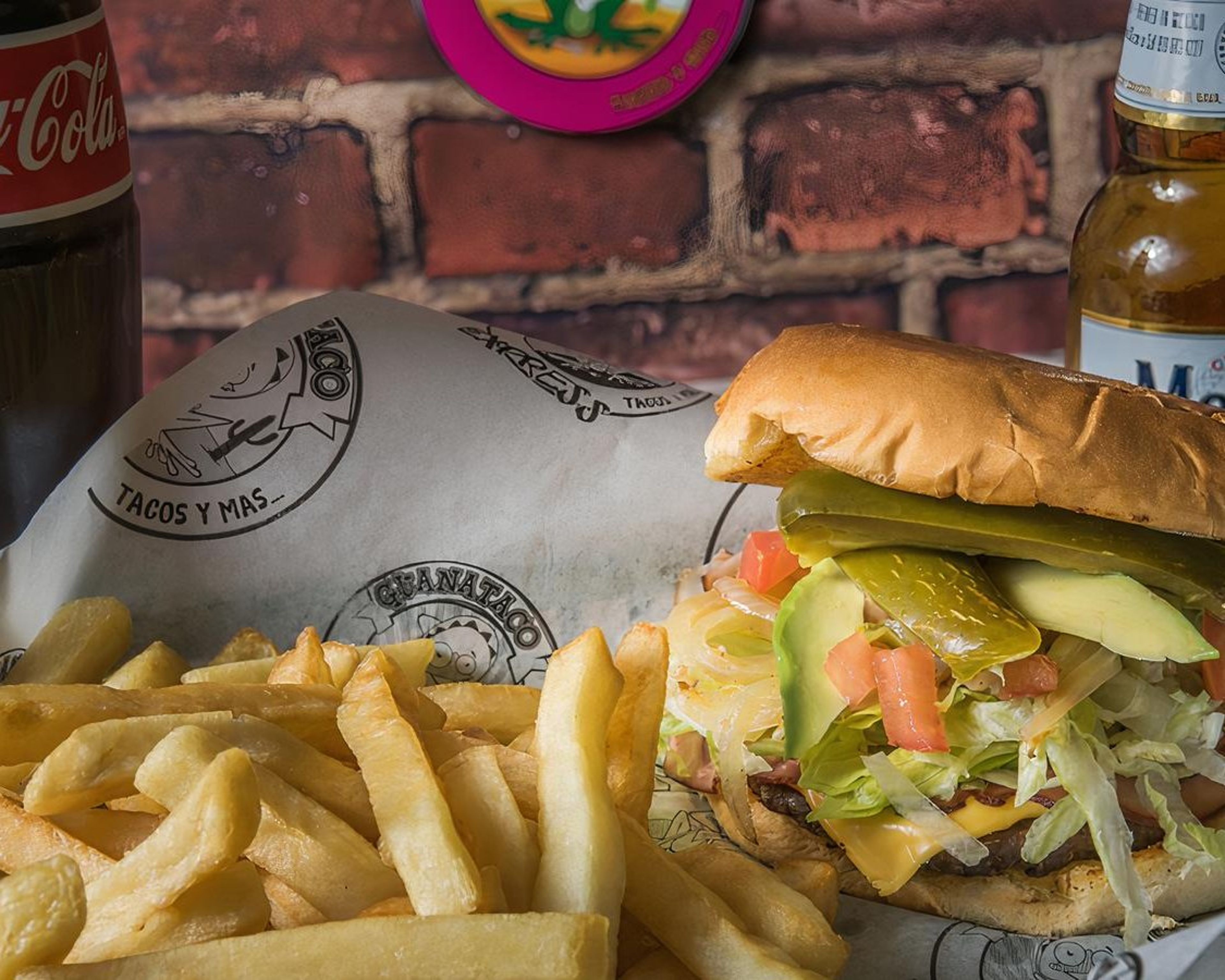 HAMBURGUESA MEXICANA (Mexican burguer).