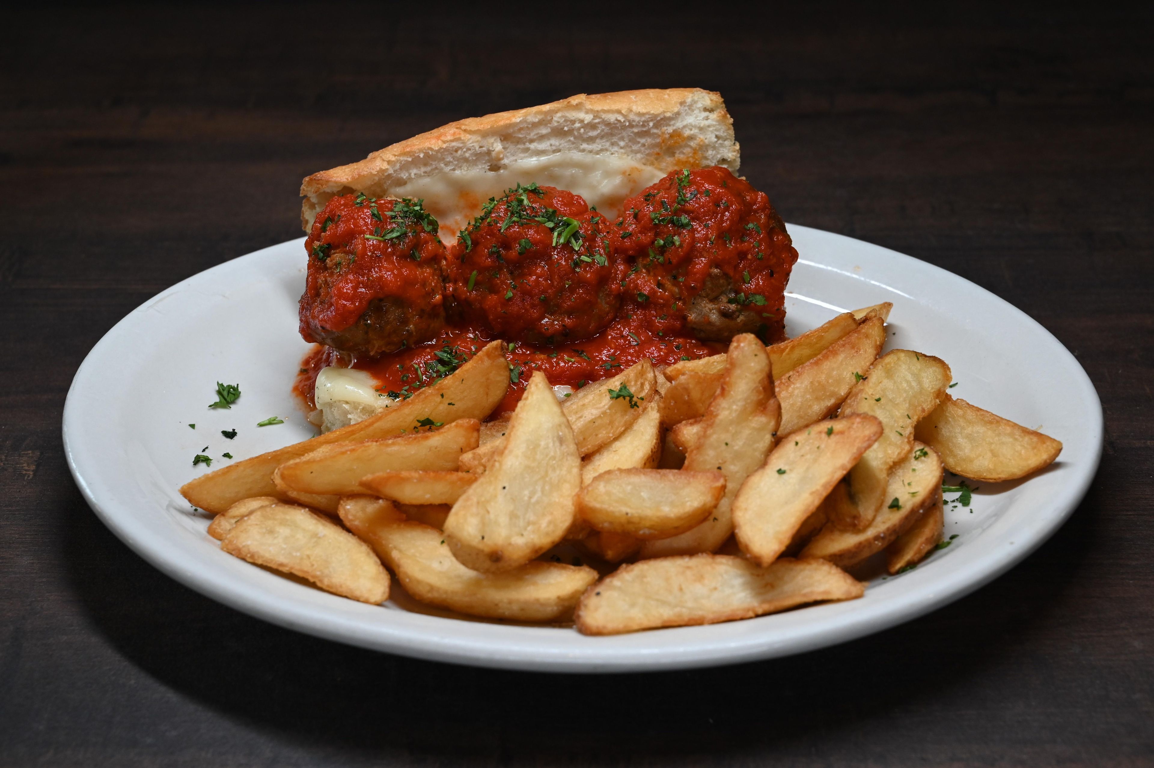 Leona's Classic Meatball DELUXE.