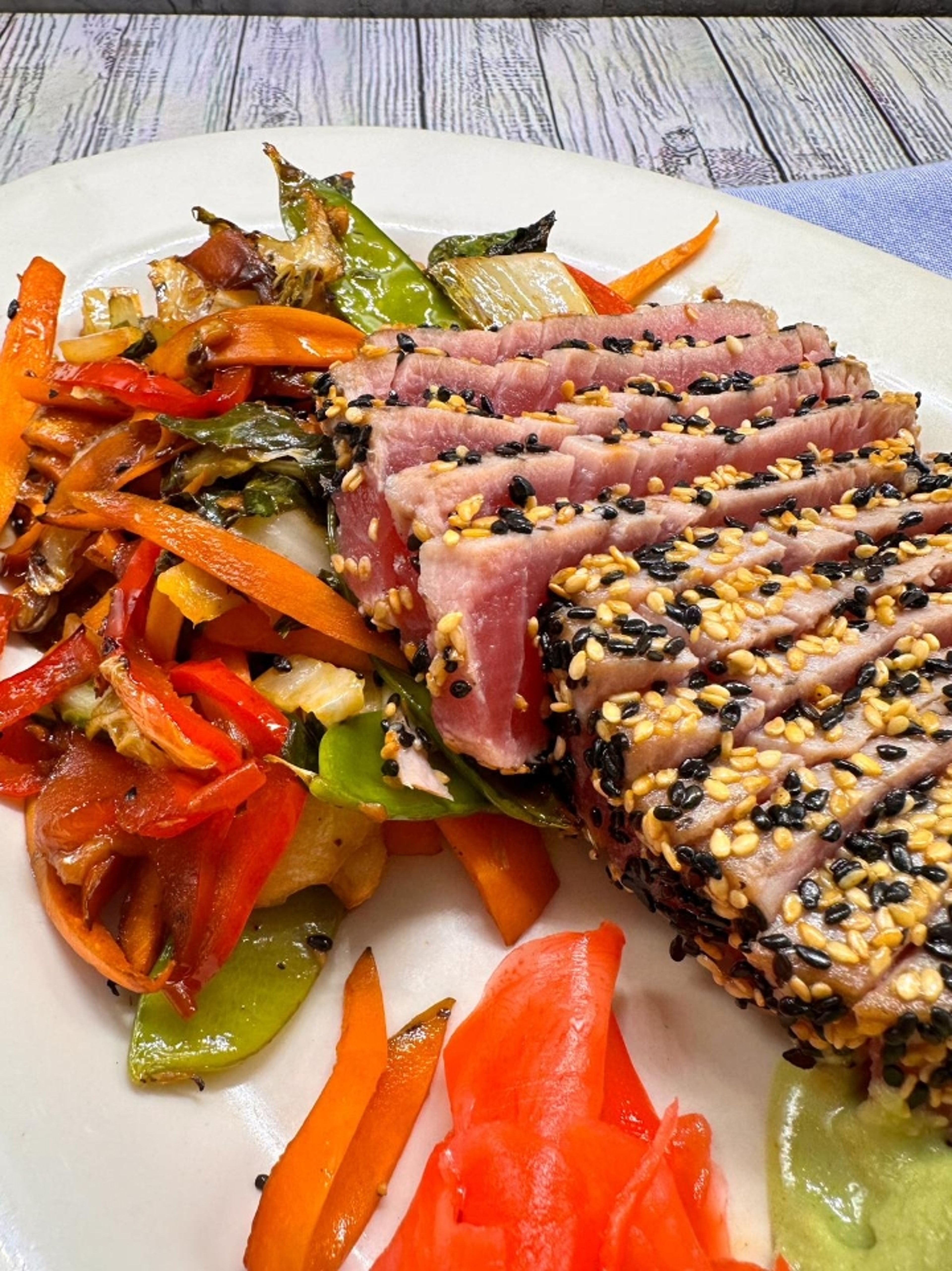 EB SESAME TUNA.