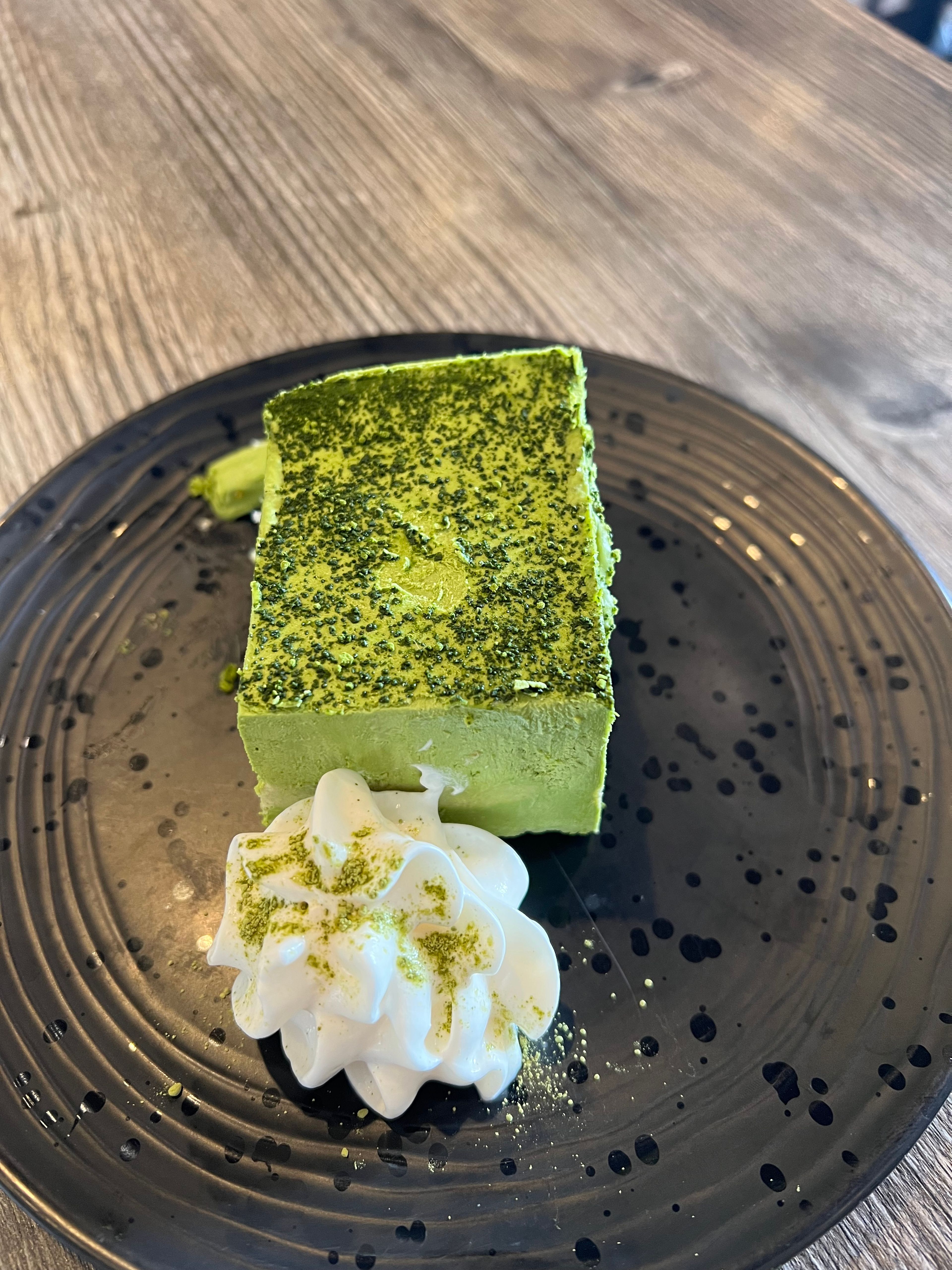 Tiramisu Matcha.