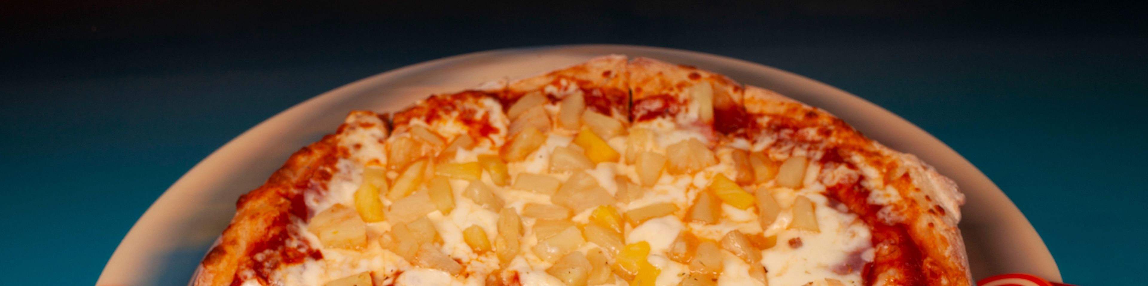 Small Hawaiian Pizza.