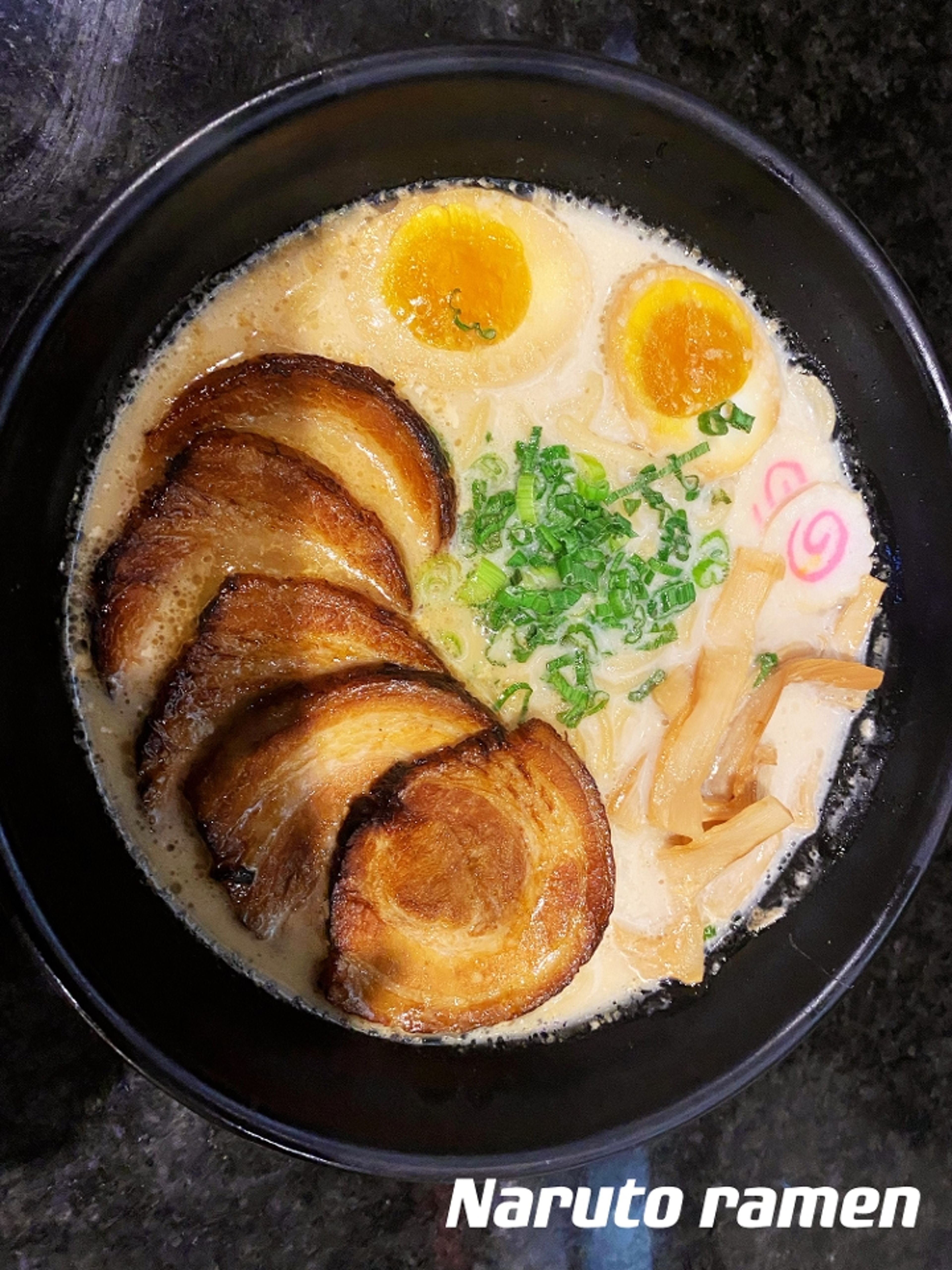 Naruto Ramen🐷.