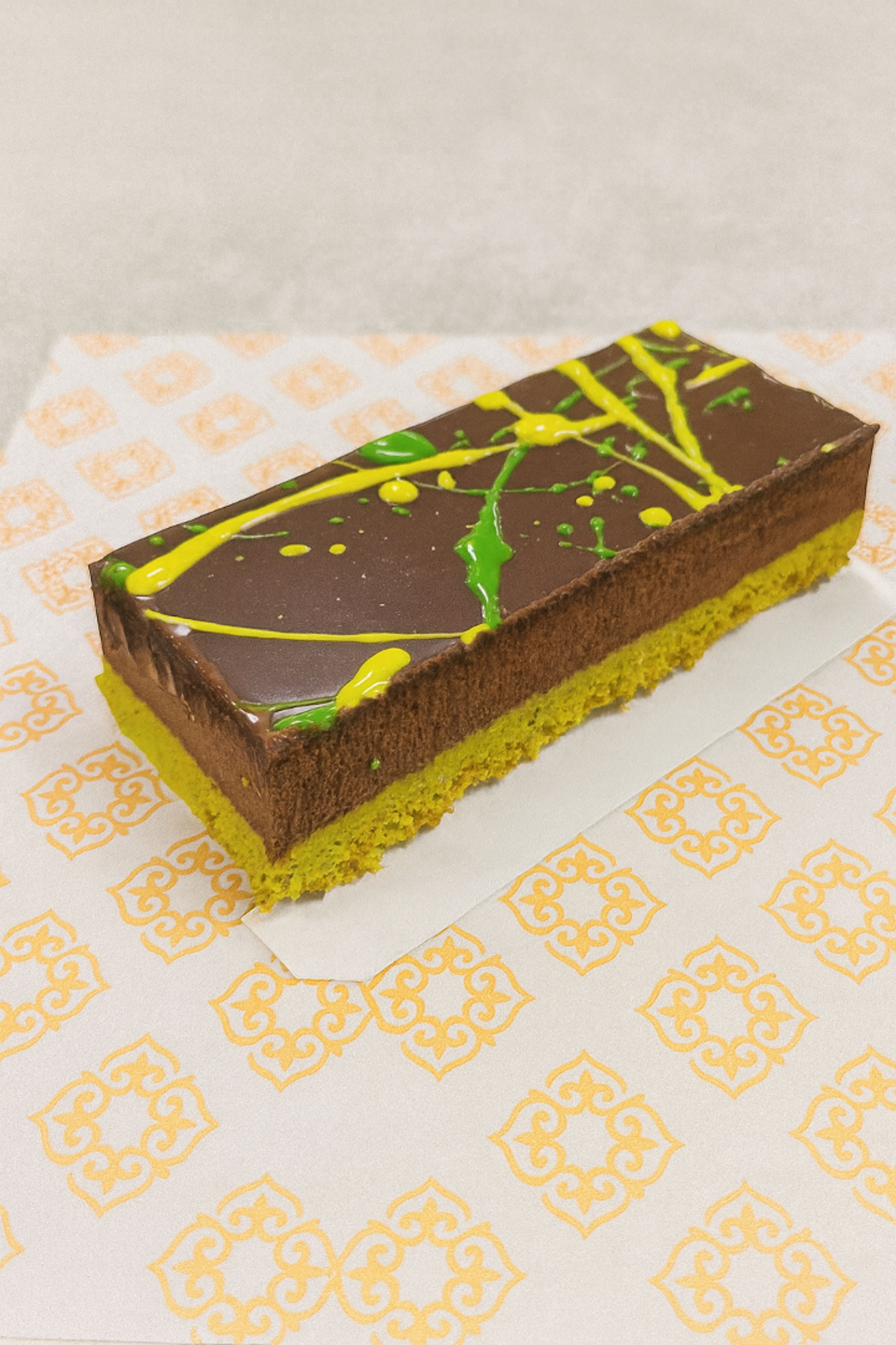 Dubai Chocolate Cake.