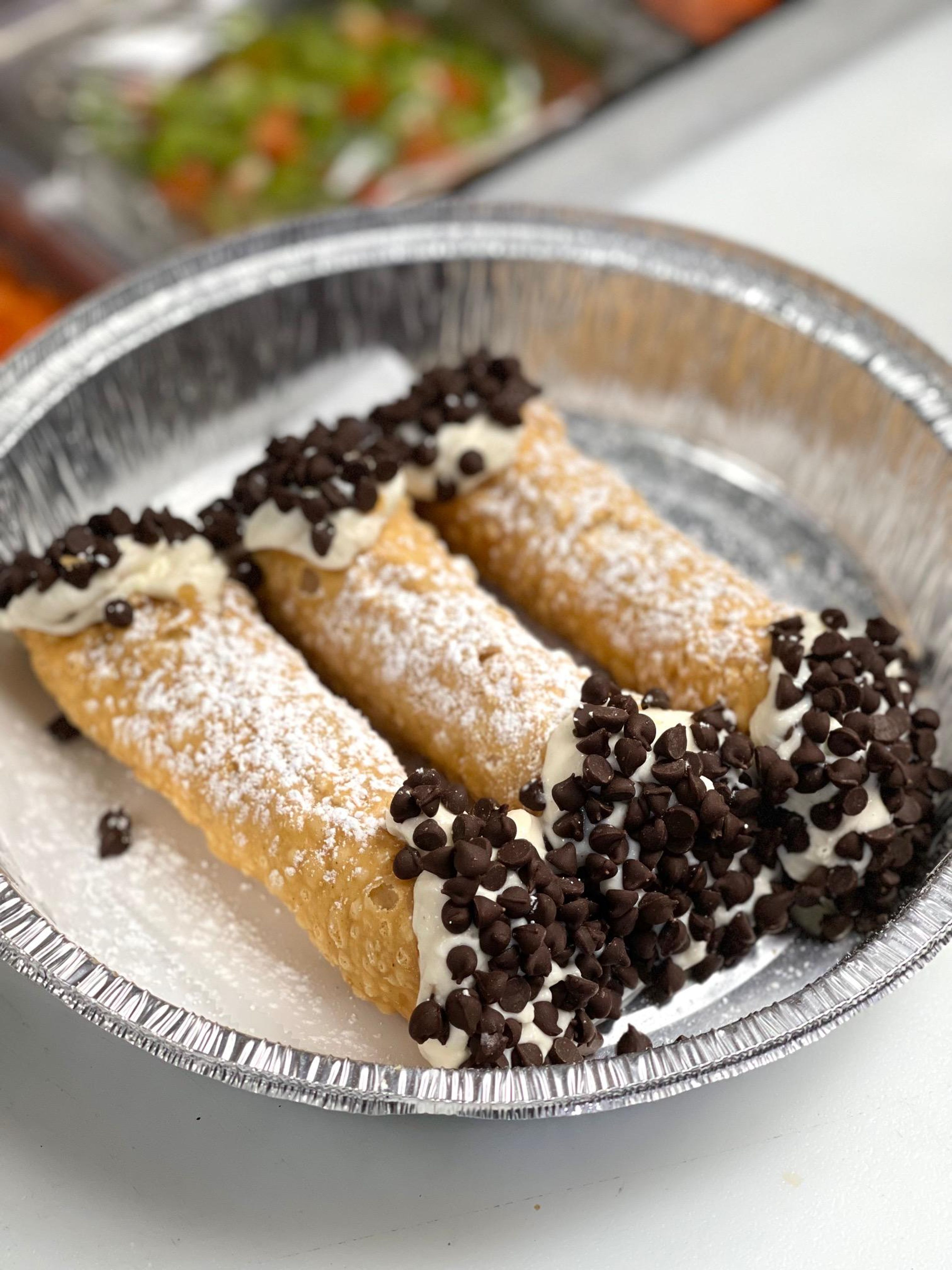 Frozen Italian Cannoli (1).