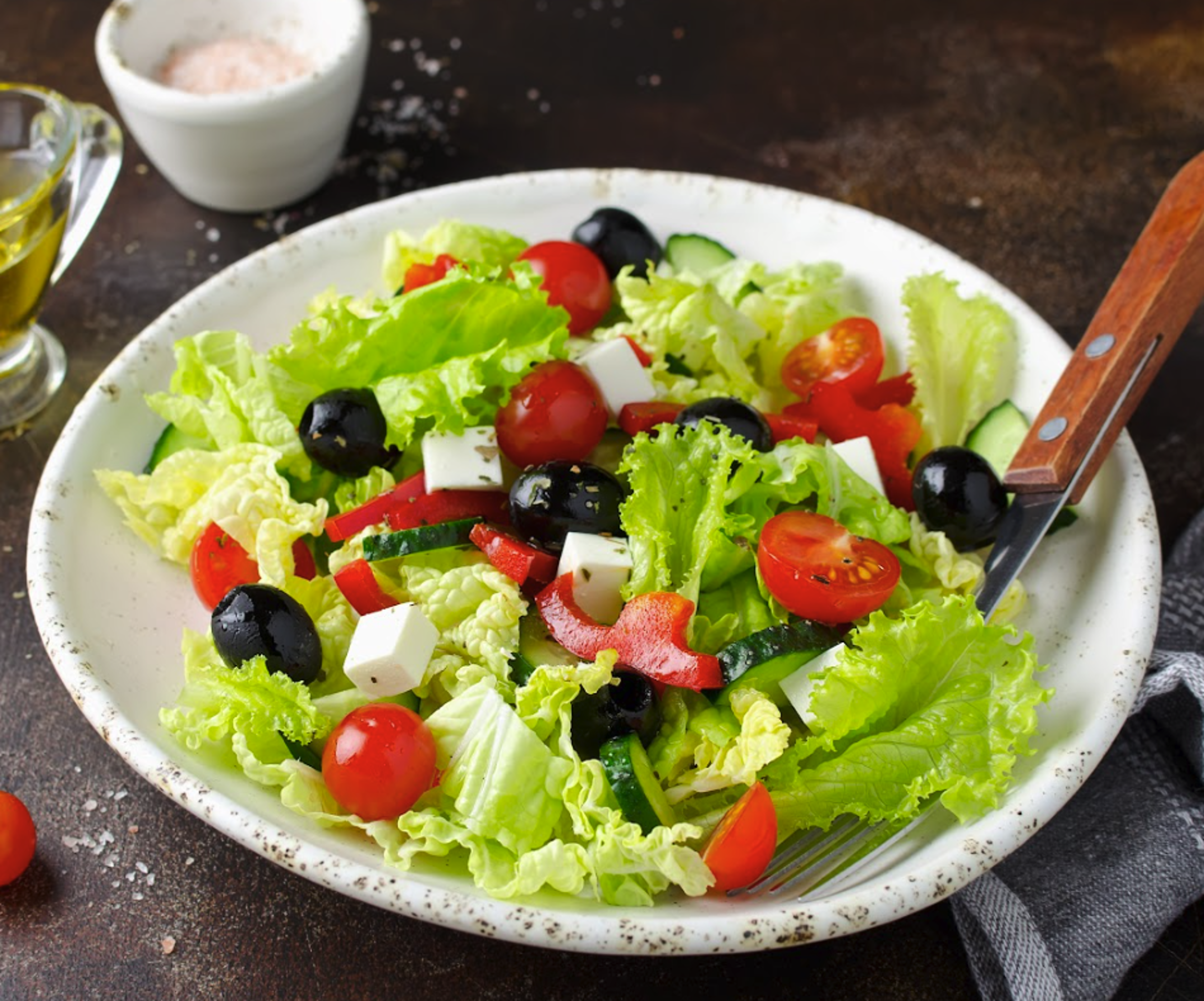 Lg. Greek Salad.
