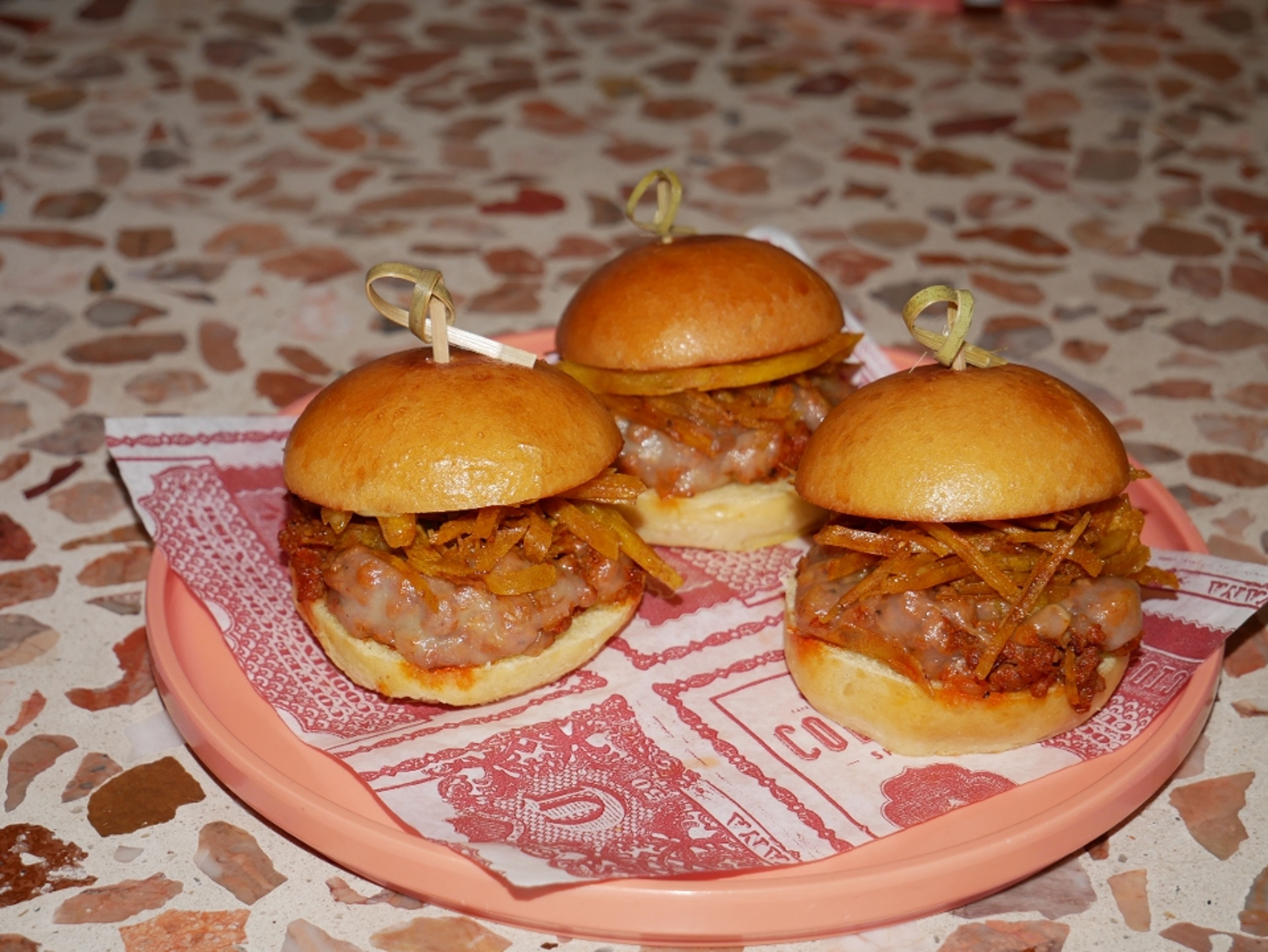 FRITA SLIDERS.