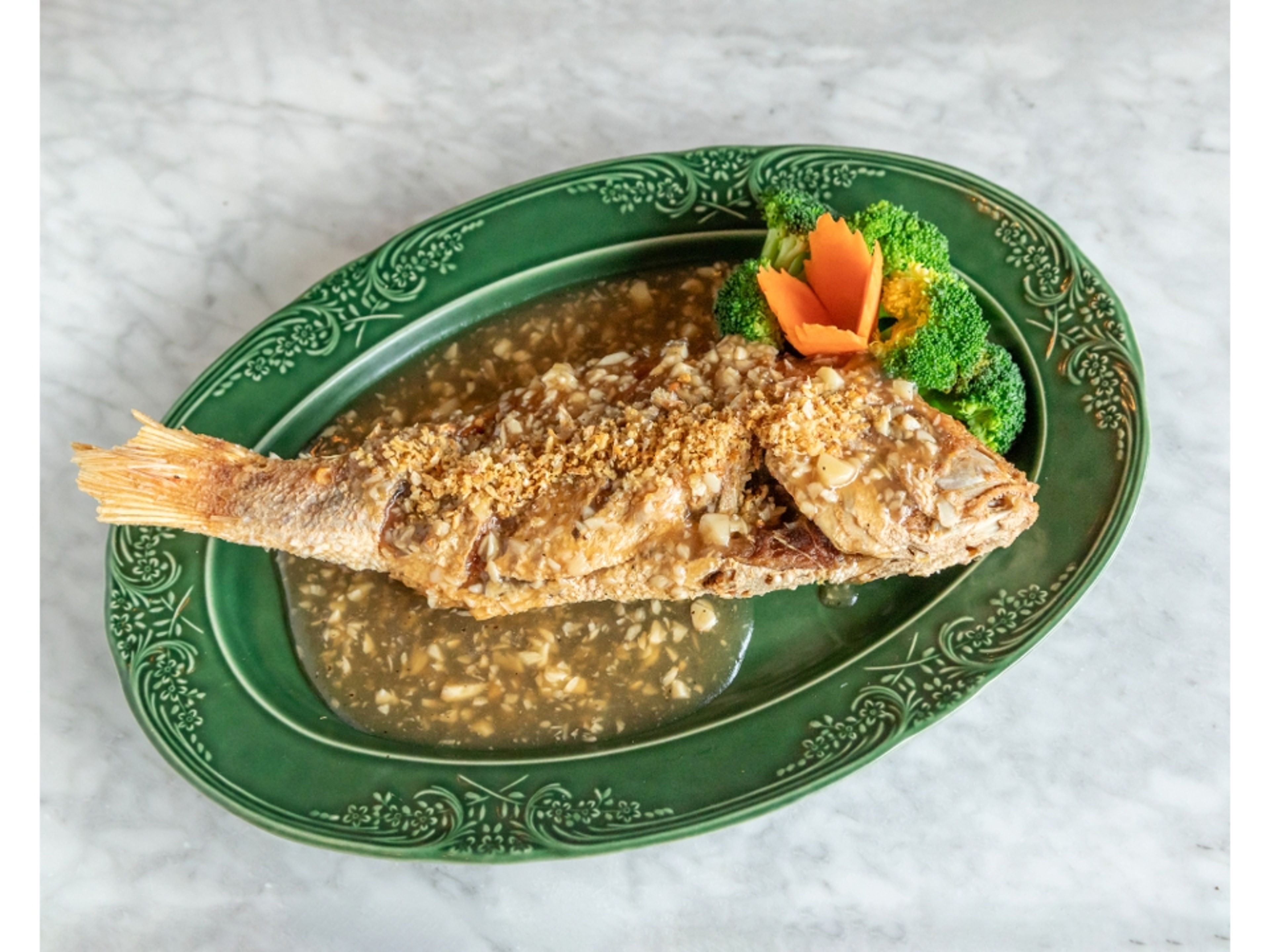 Pla Kra Tiem Prik Thai.