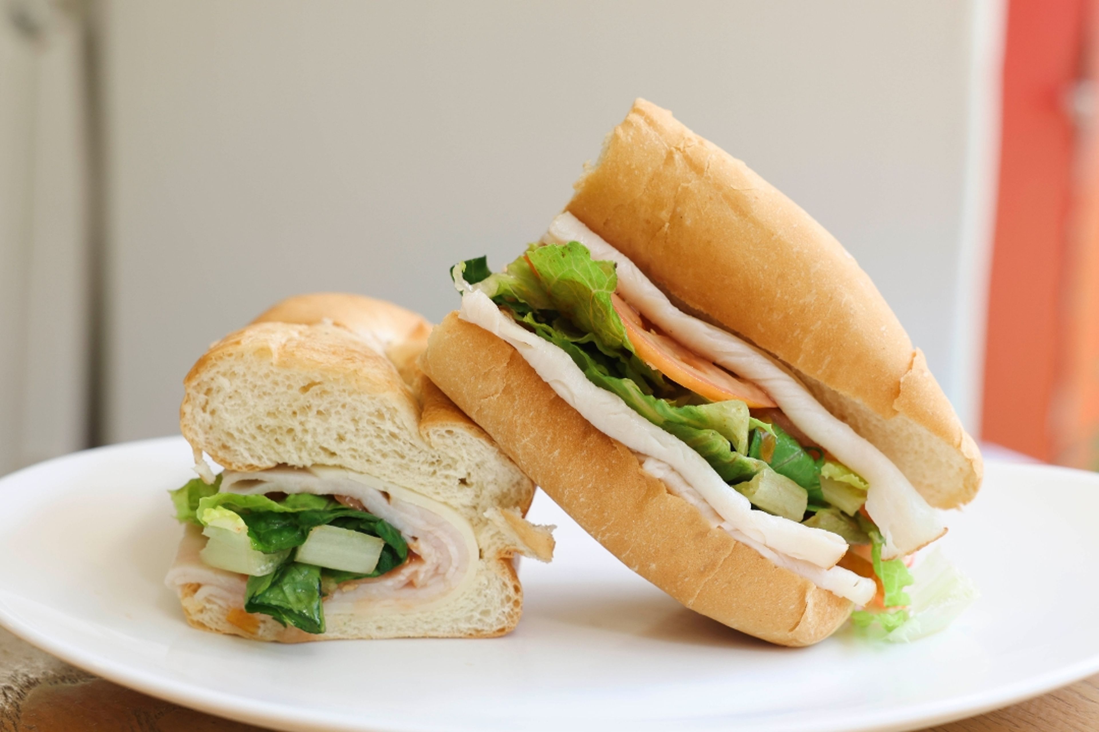 Turkey w/Cheese Sub.