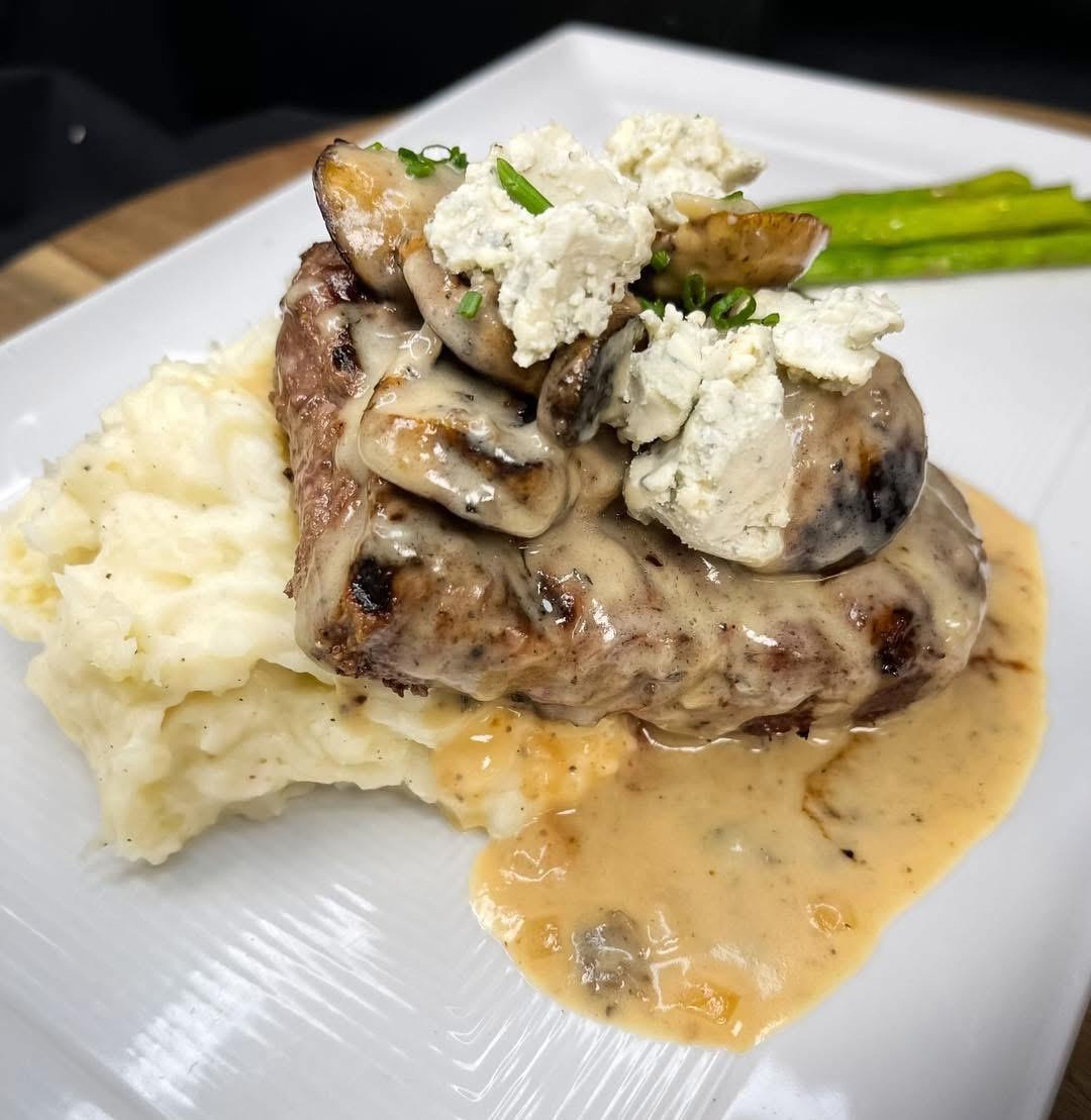 1424 Beef Tenderloin.