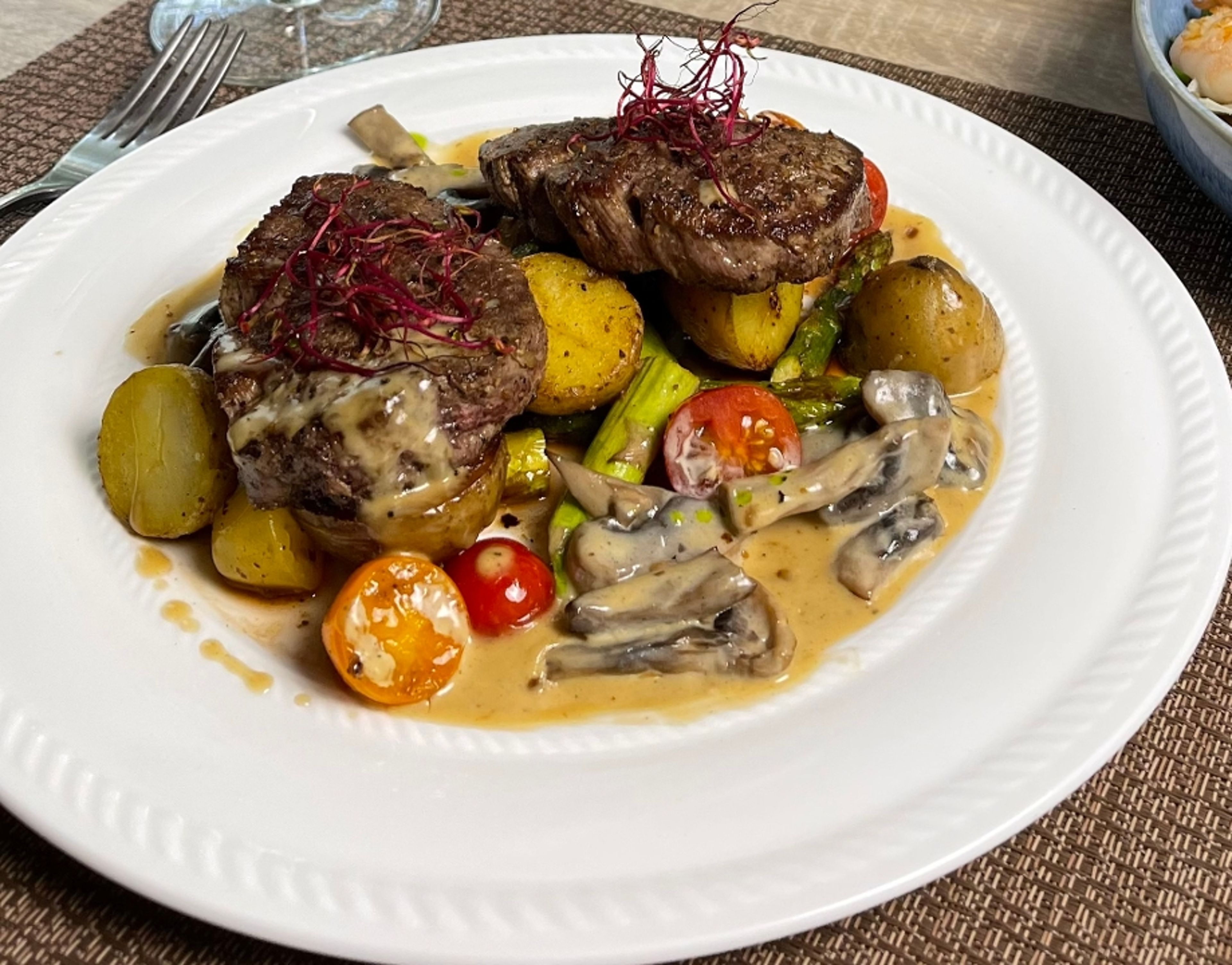 Beef Tenderloin with Asparagus and baby potato.