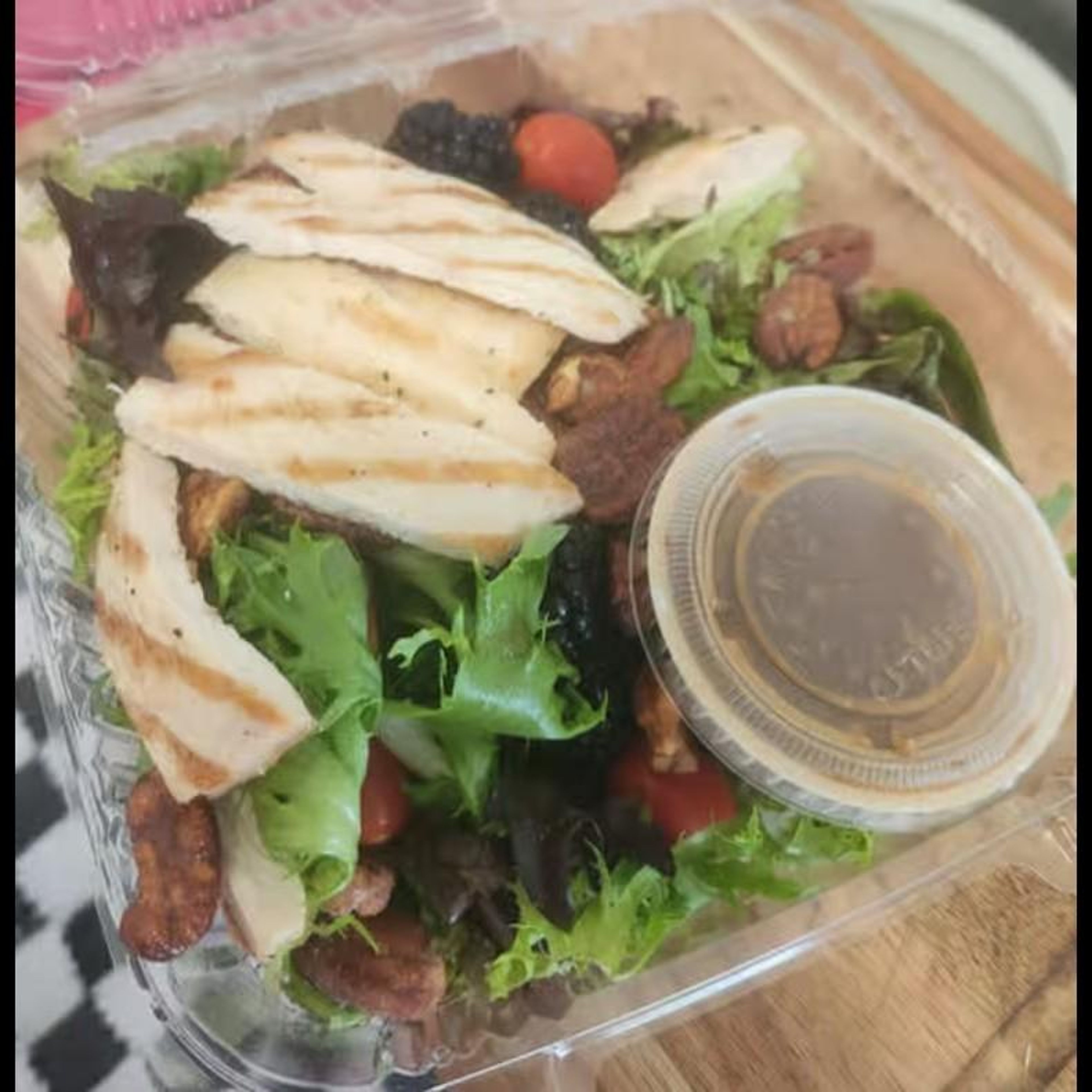 Salad w/Blackberries,  Grilled Chicken, candied pecans.