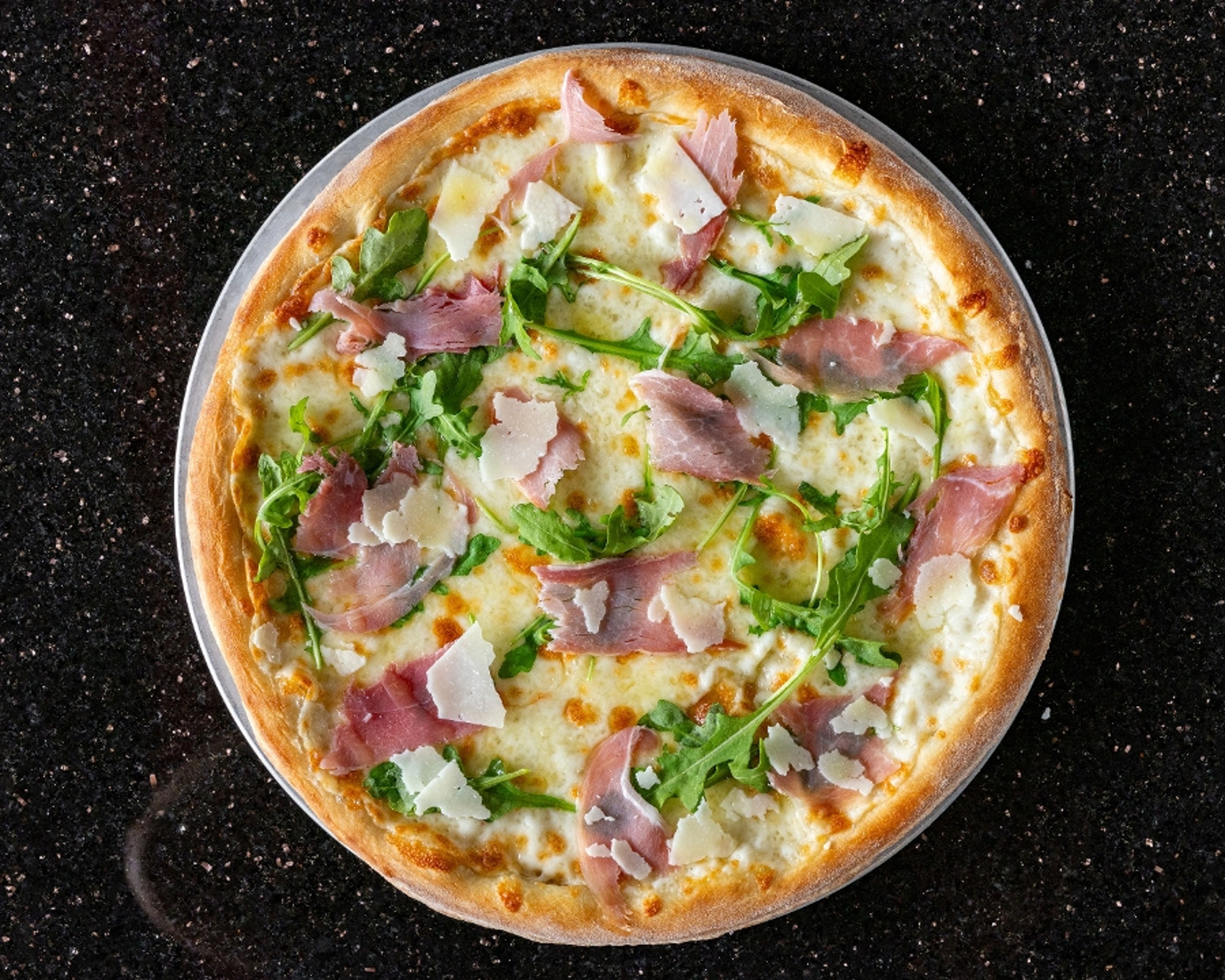 Prosciutto E Mozzarella Pizza (12").