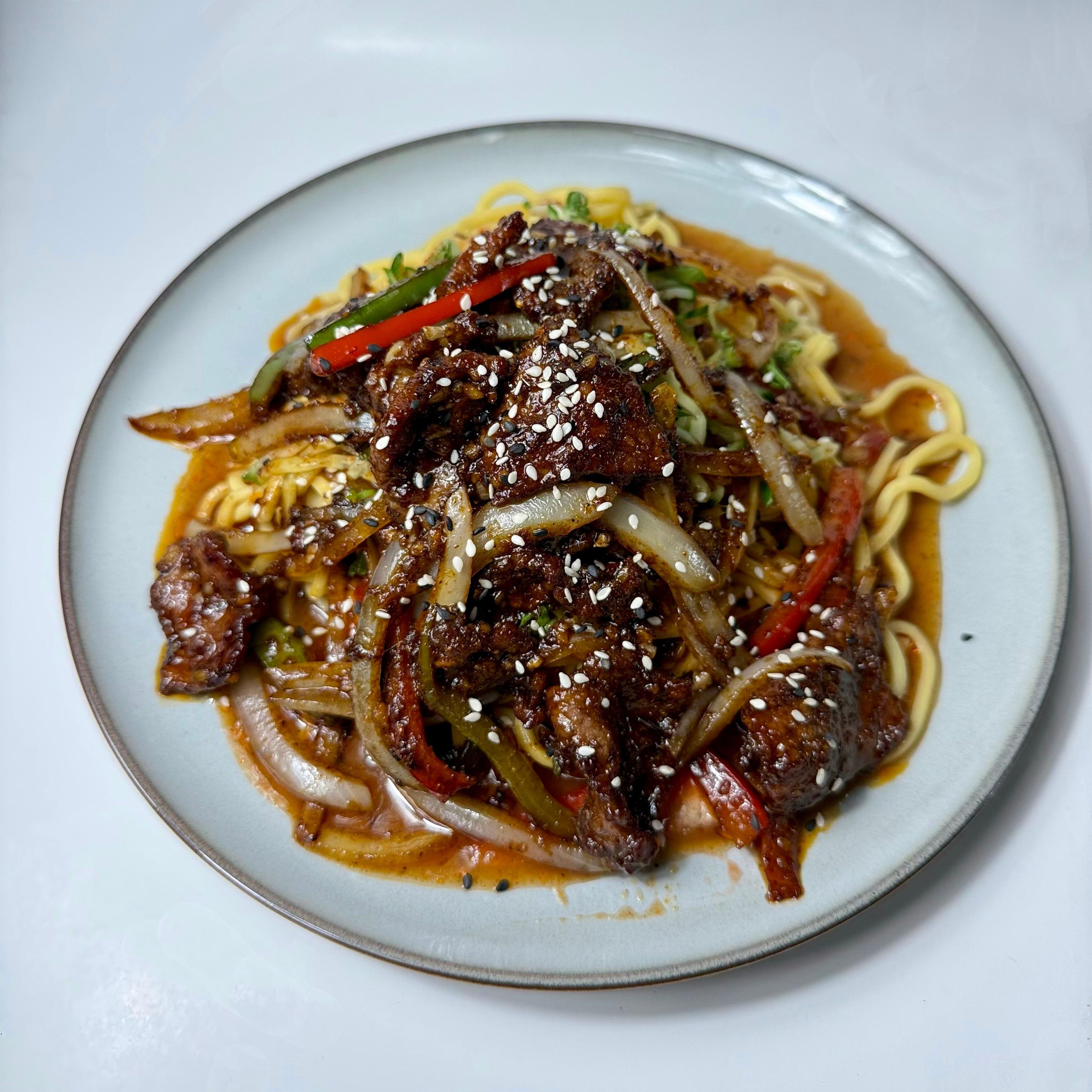 Spicy Beef Noodle 黄面烤肉 (cold sauce 🌶️).