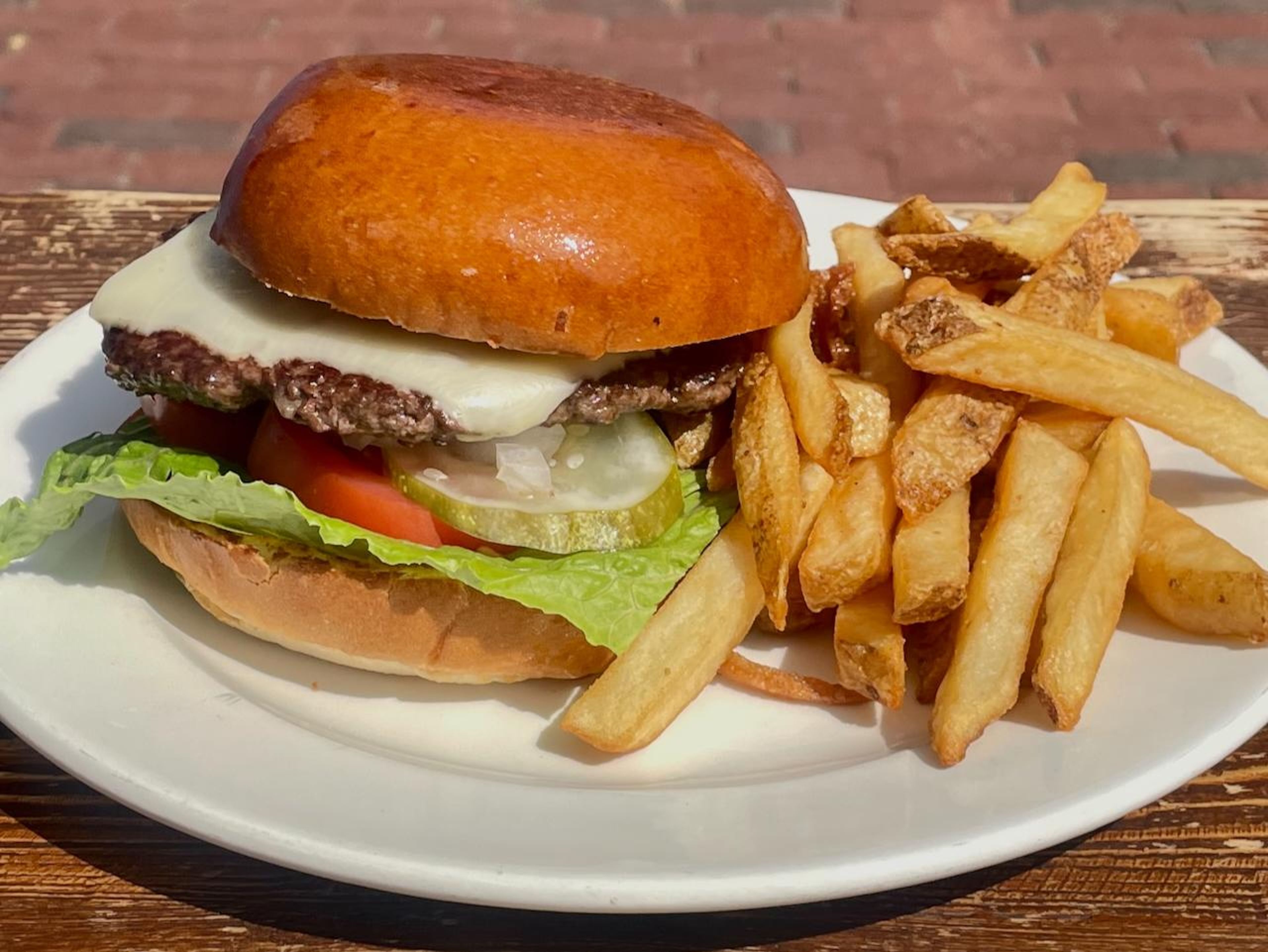 Classic American Eats: Burgers, BBQ, and More
