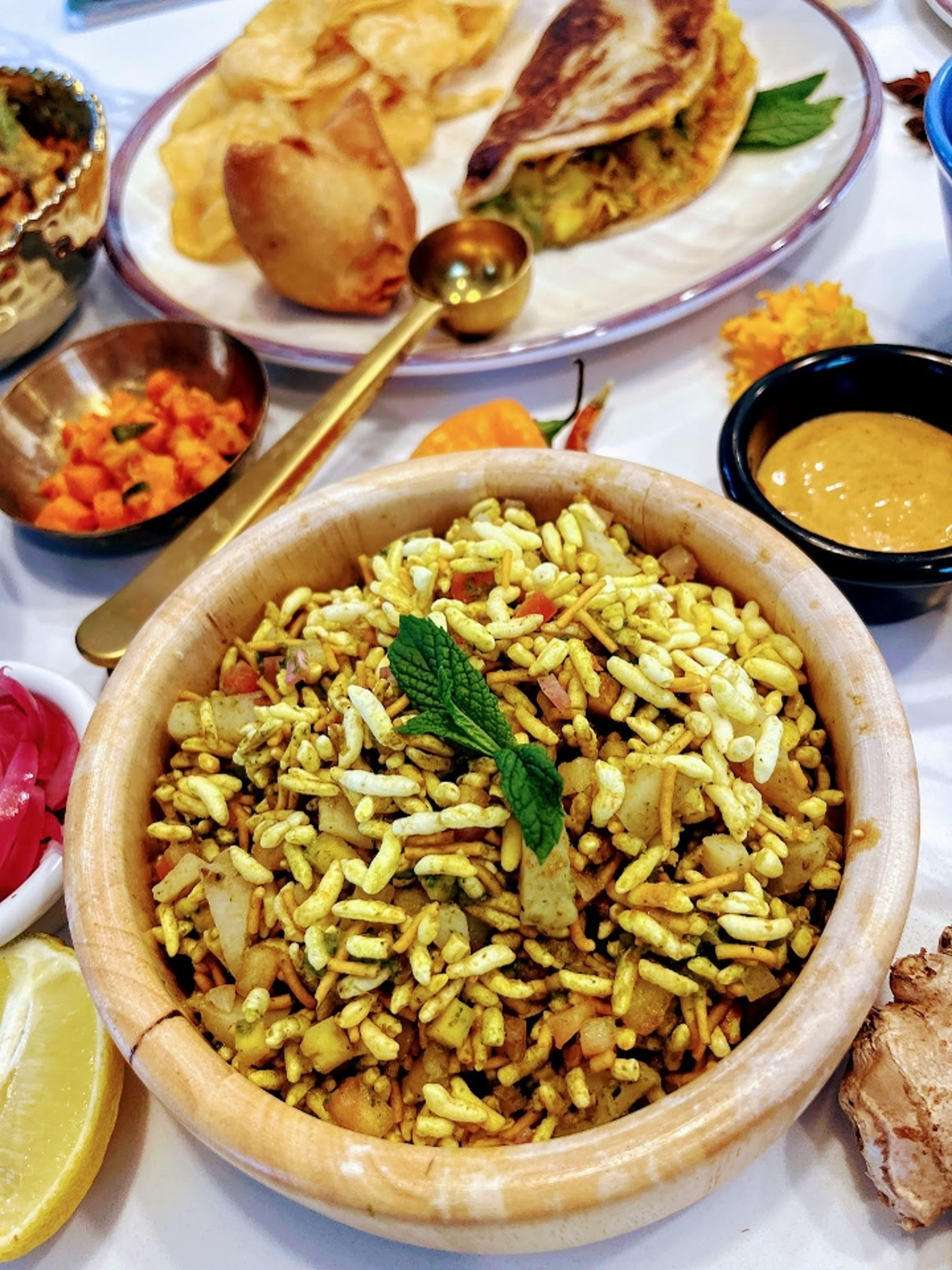 Bhel / Puffed rice salad  (Vegan).