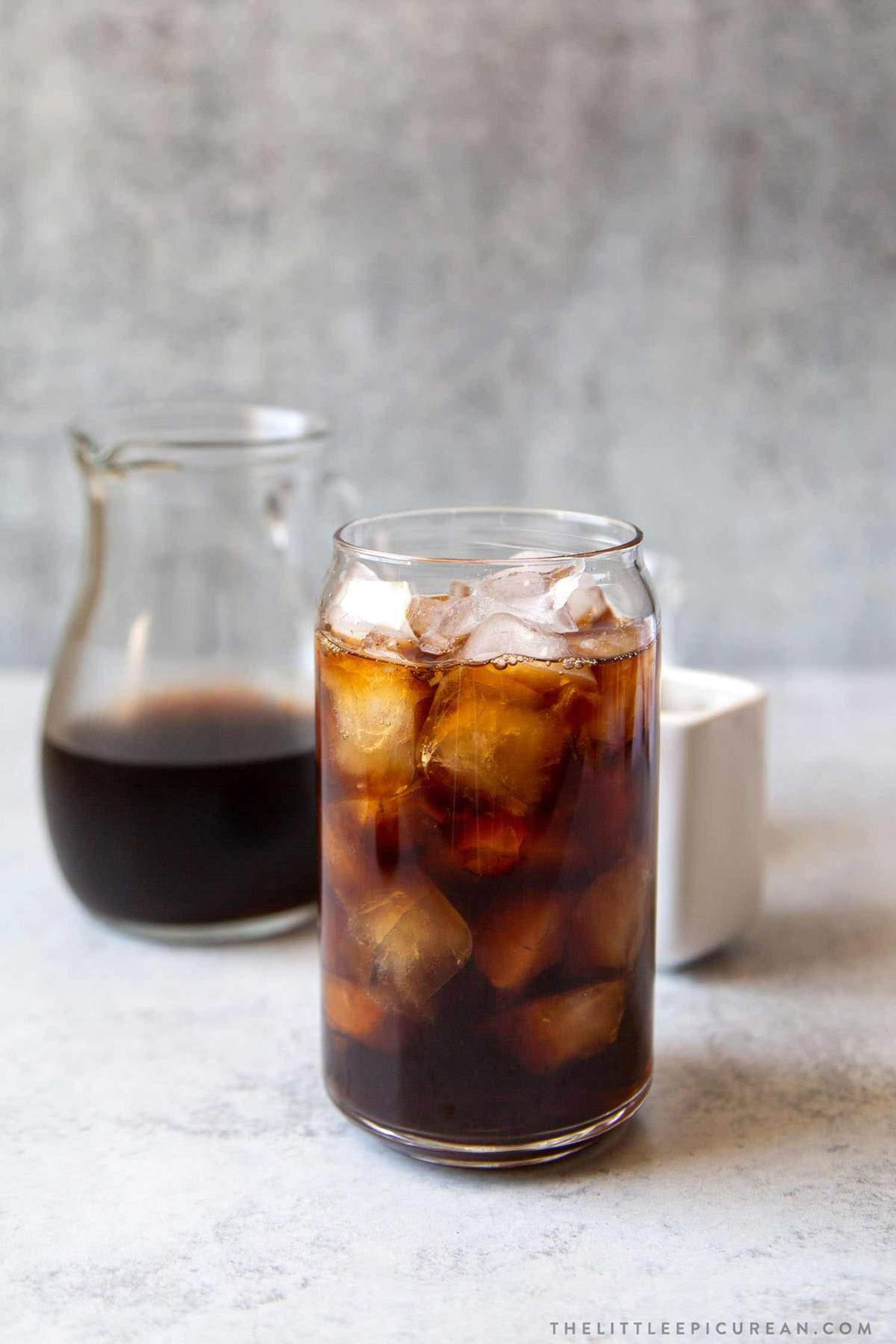 COLD BREW.