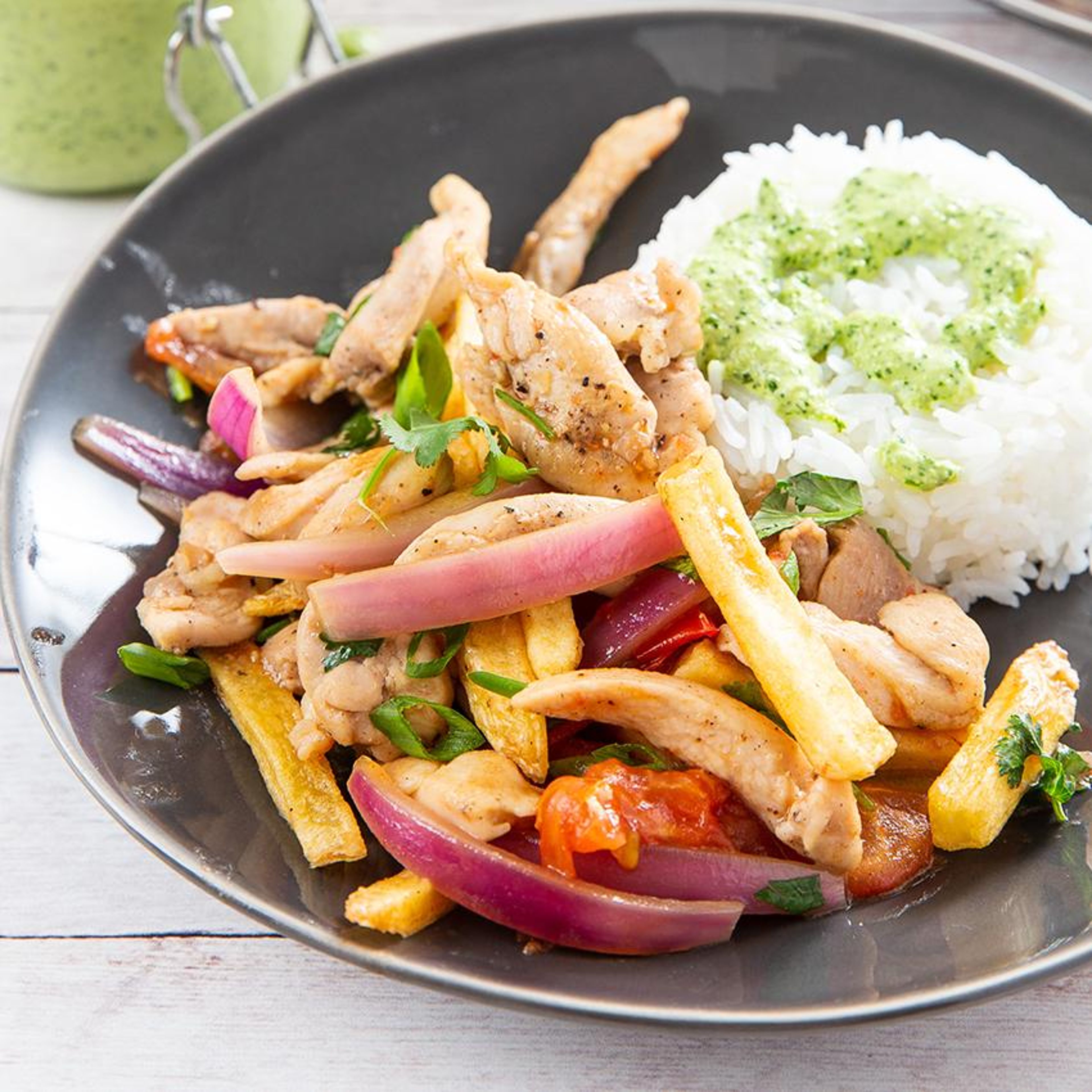 Pollo Saltado.