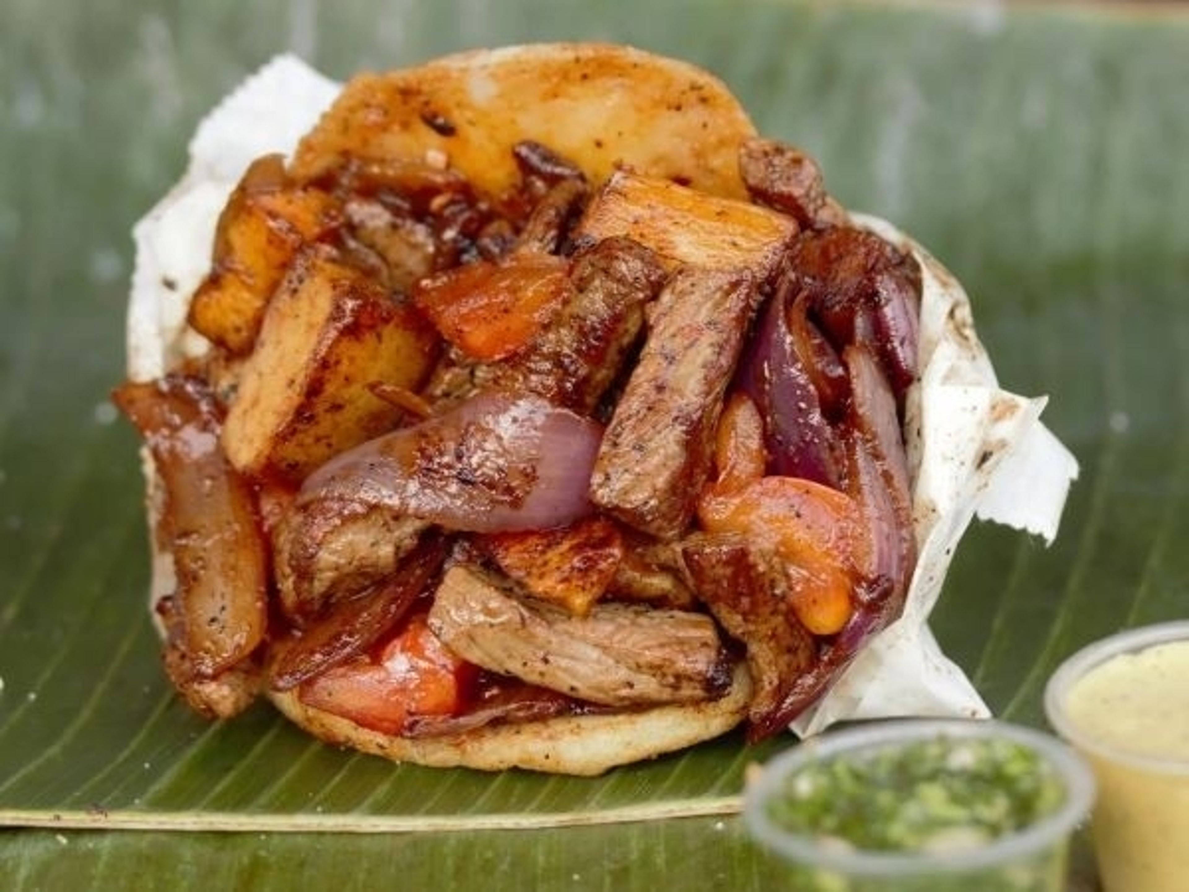 Lomo Arepa.