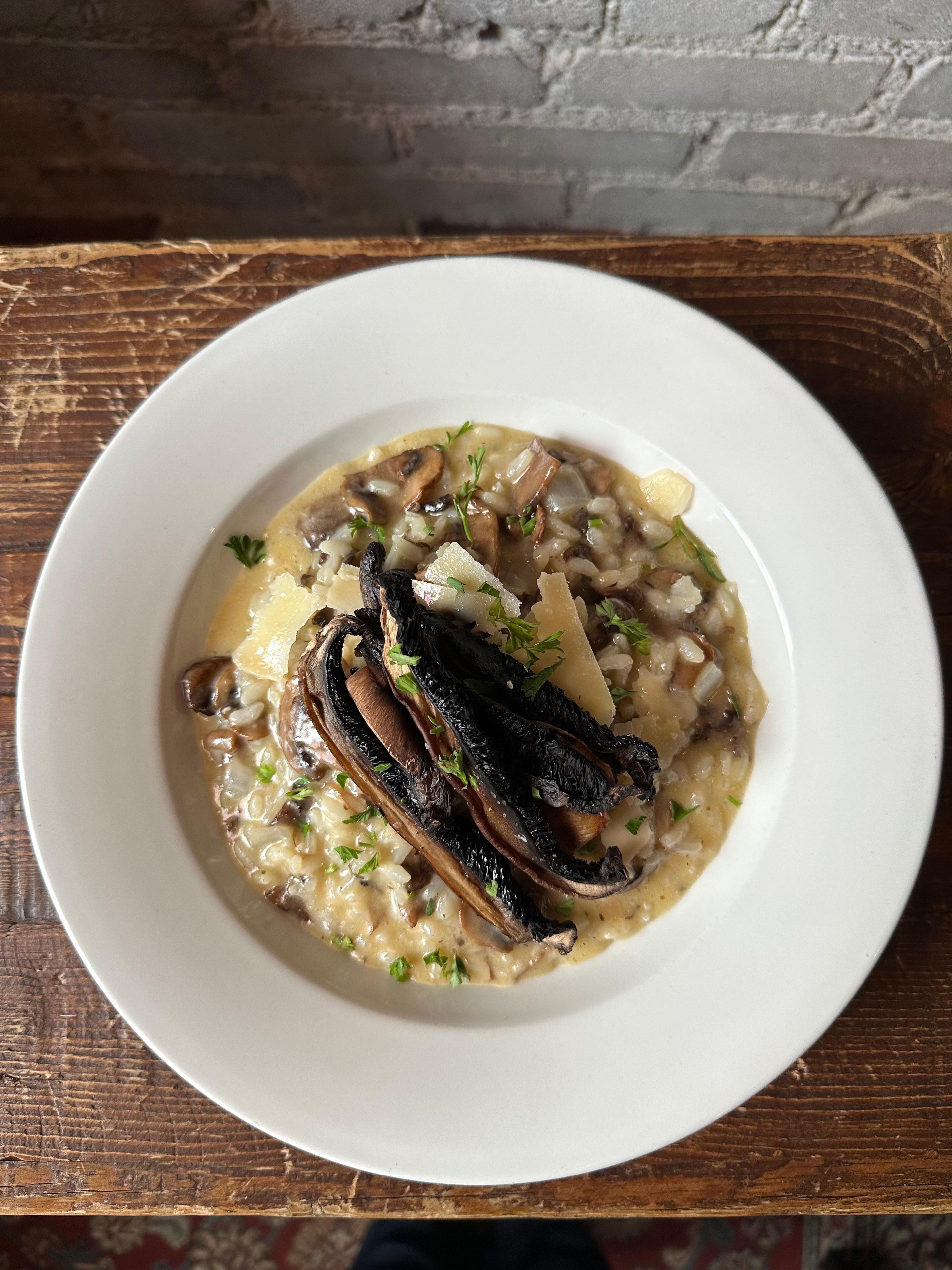 Fast Delivery for American and Portuguese Cuisine