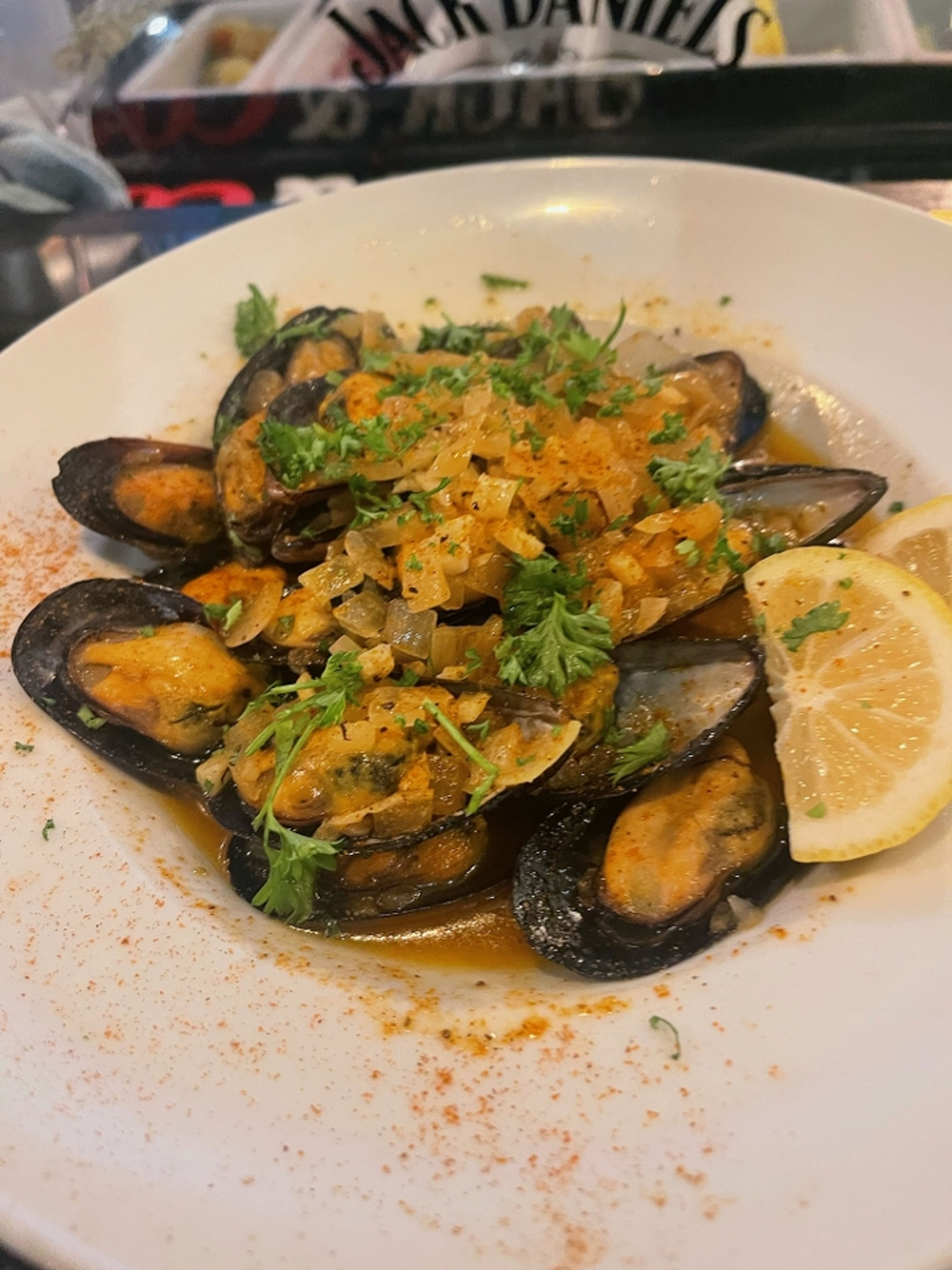 Mussels w/ White Wine & Garlic.