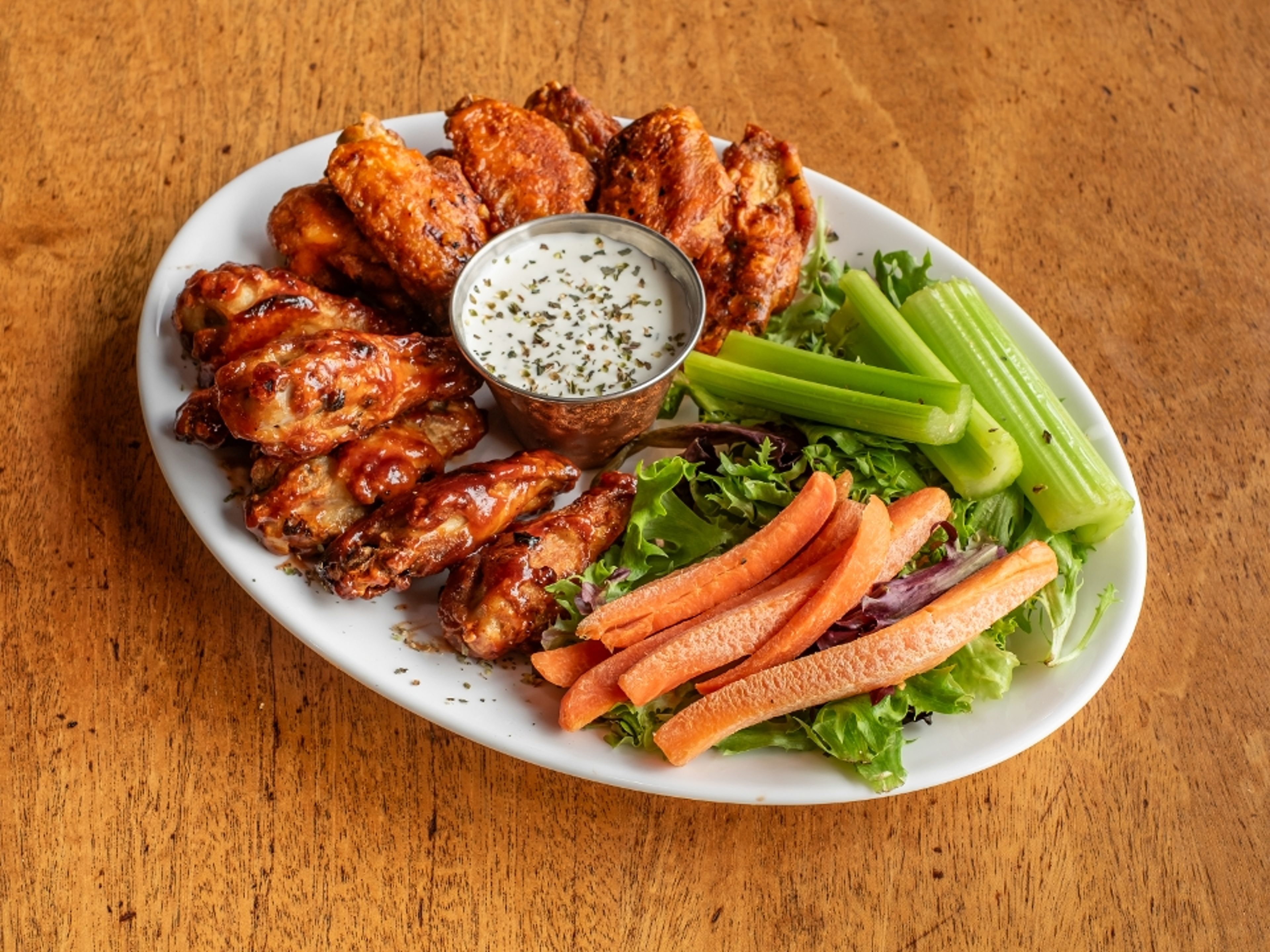 XXL Chicken Wings 1 LB (about 8 drums & Flats).