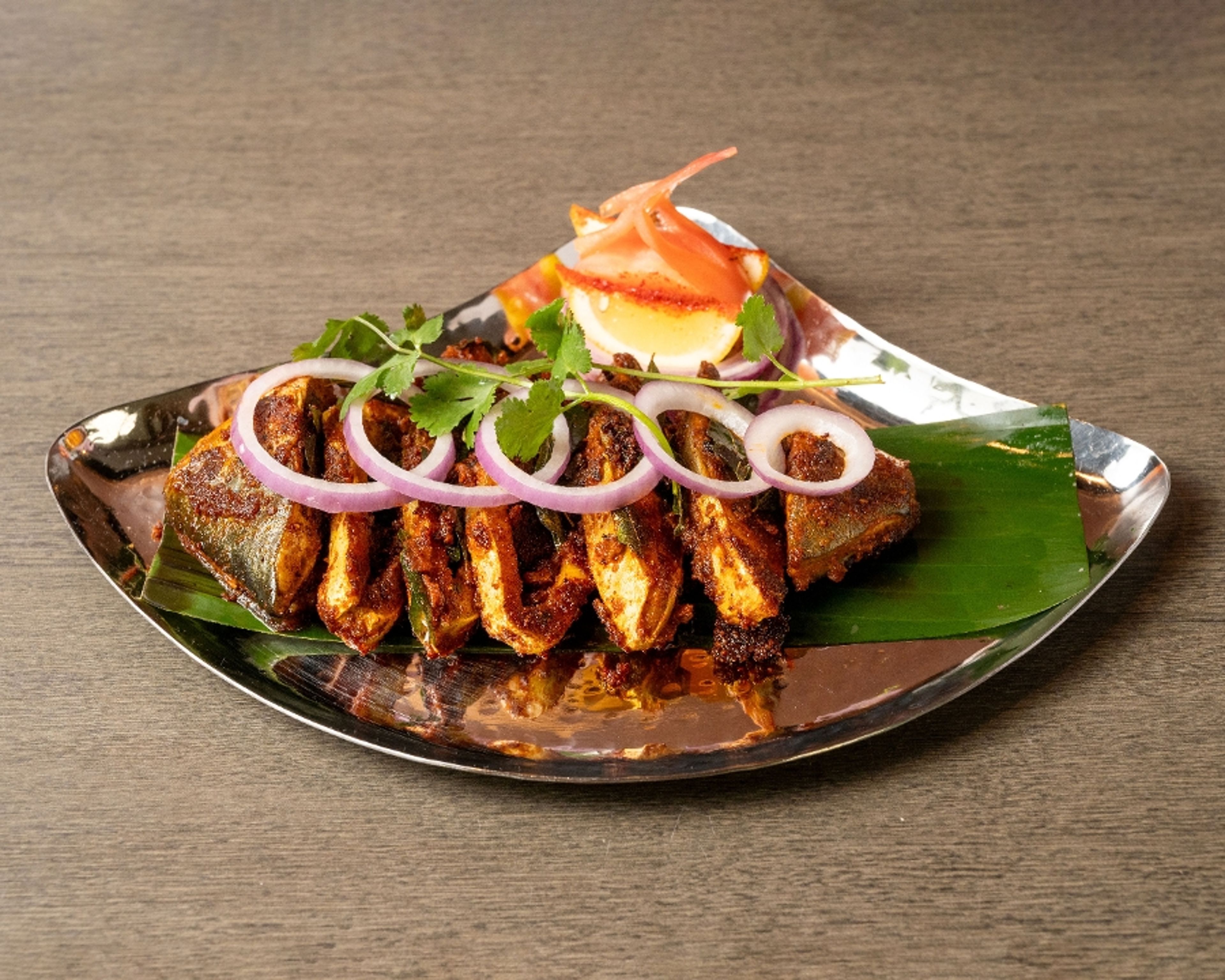 WHOLE POMFRET TAWA FRY.