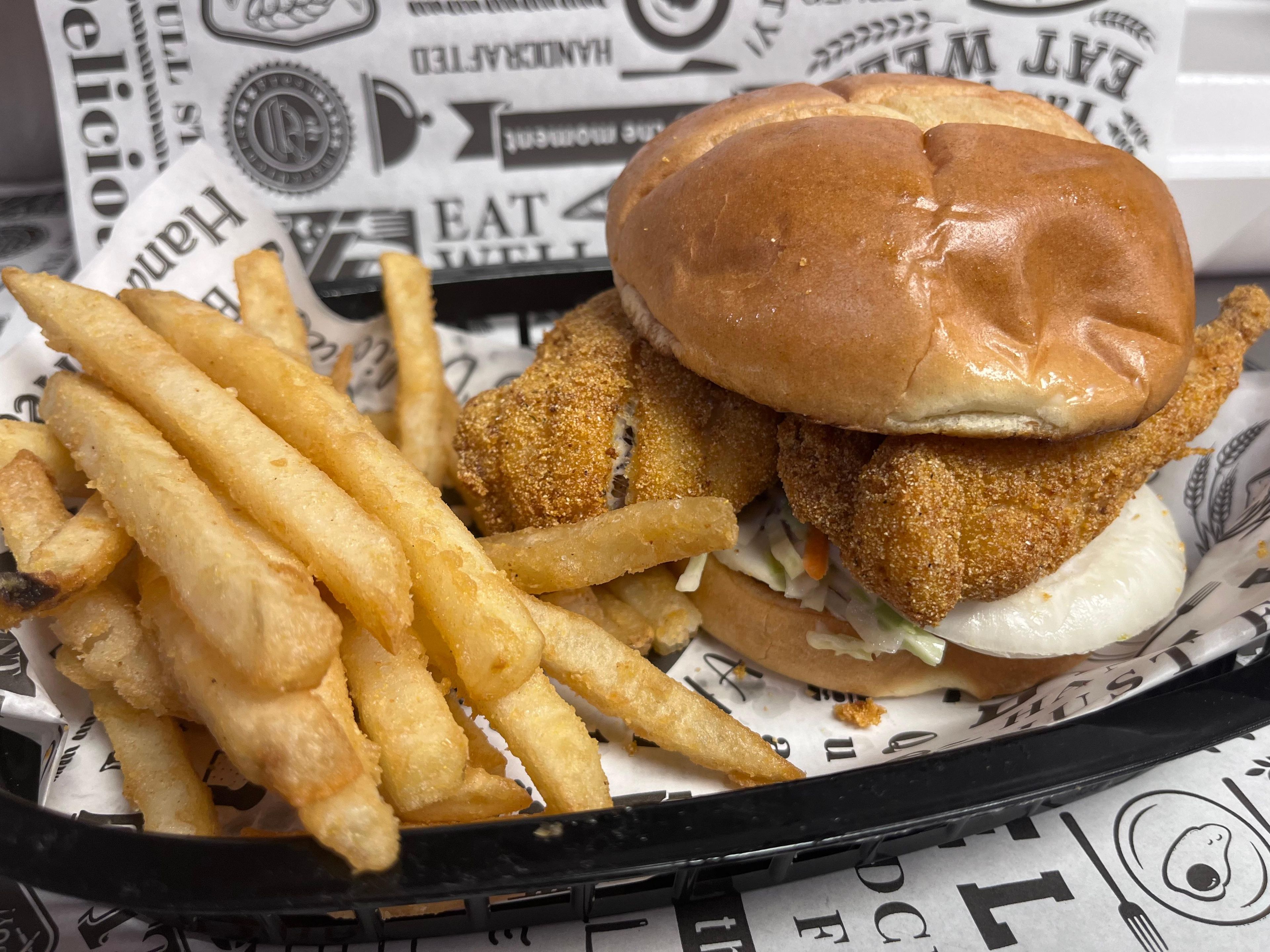 Delta Cat Sandwich + FRIES.