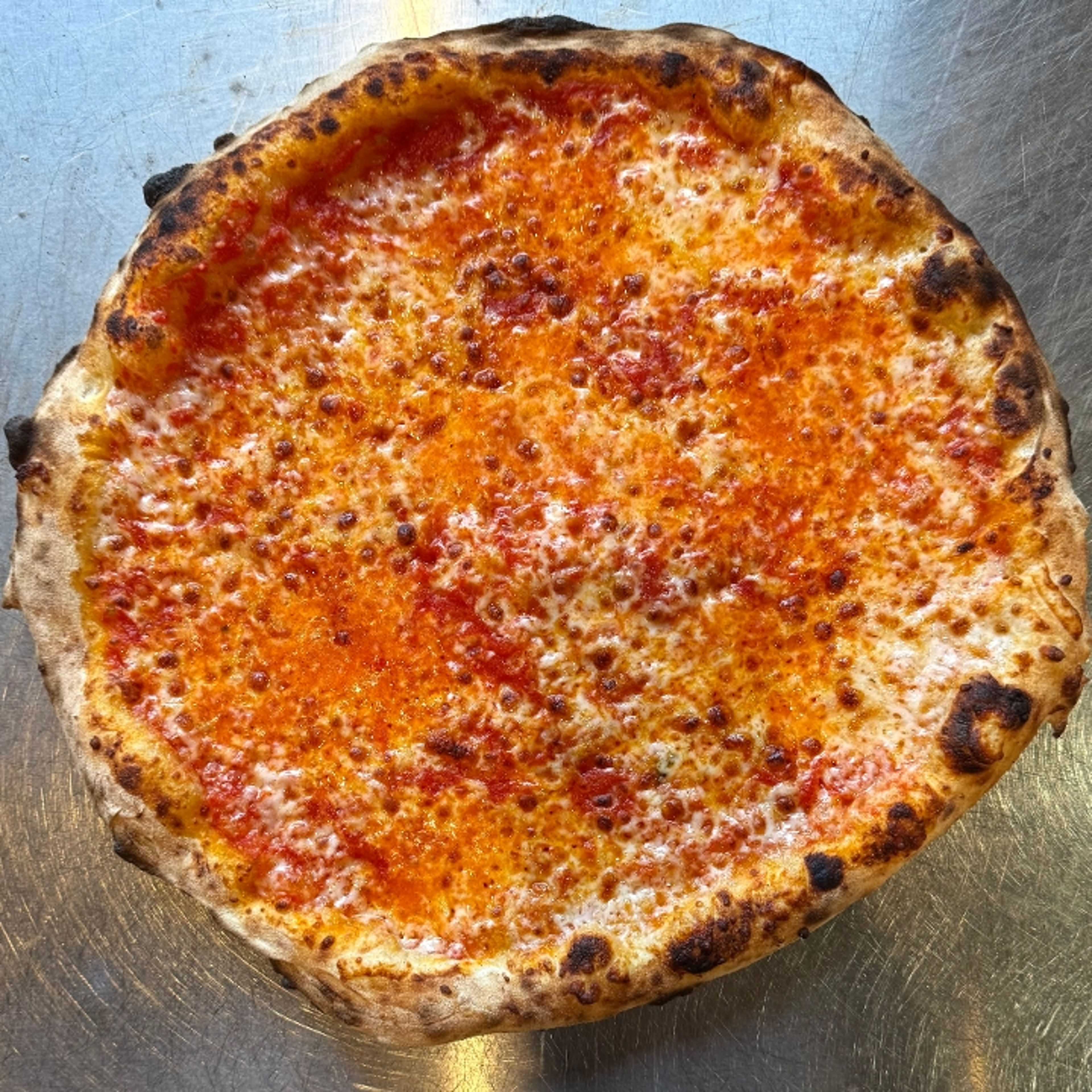Historic Pizza | Round.