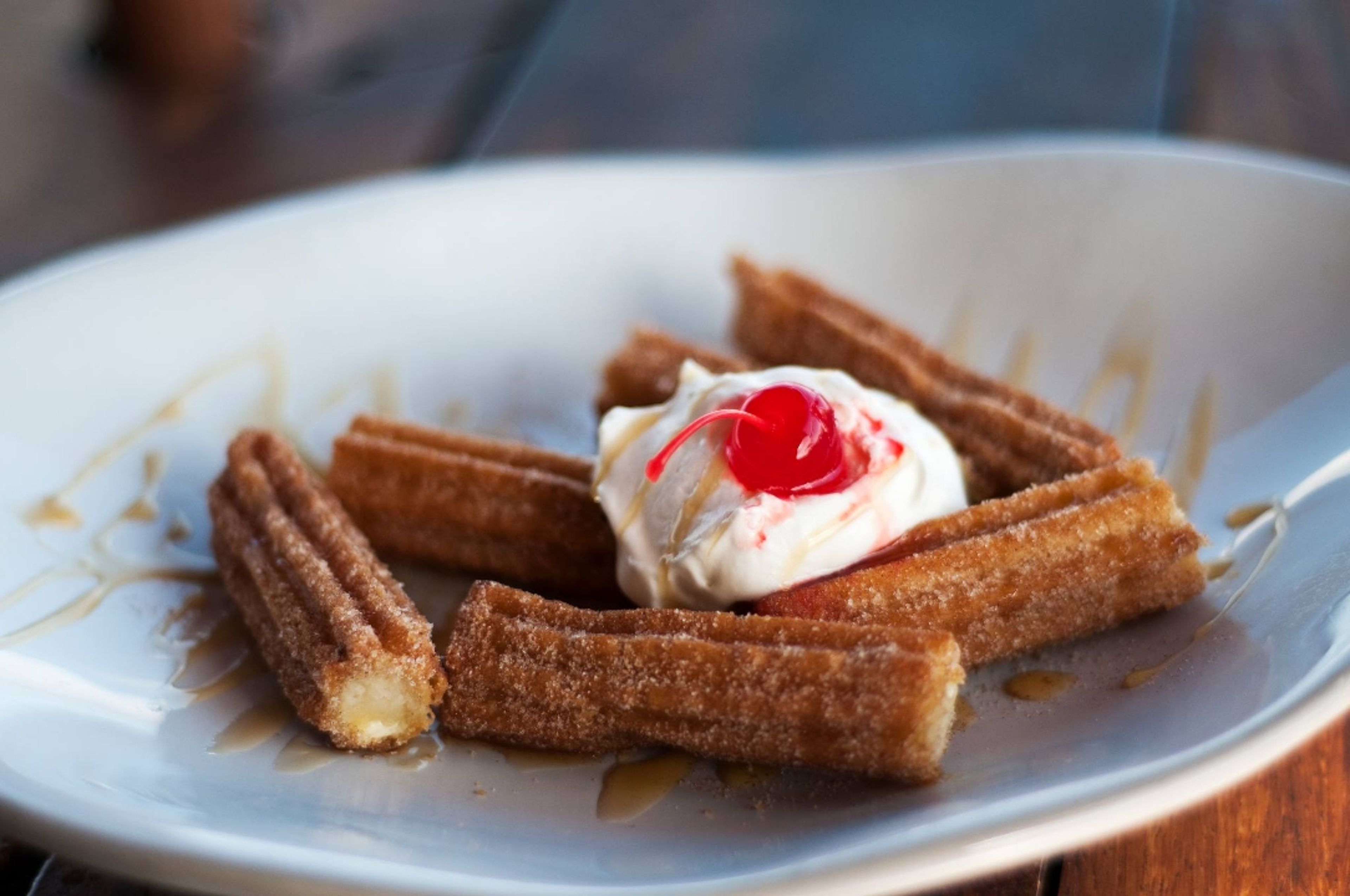 CHURROS.