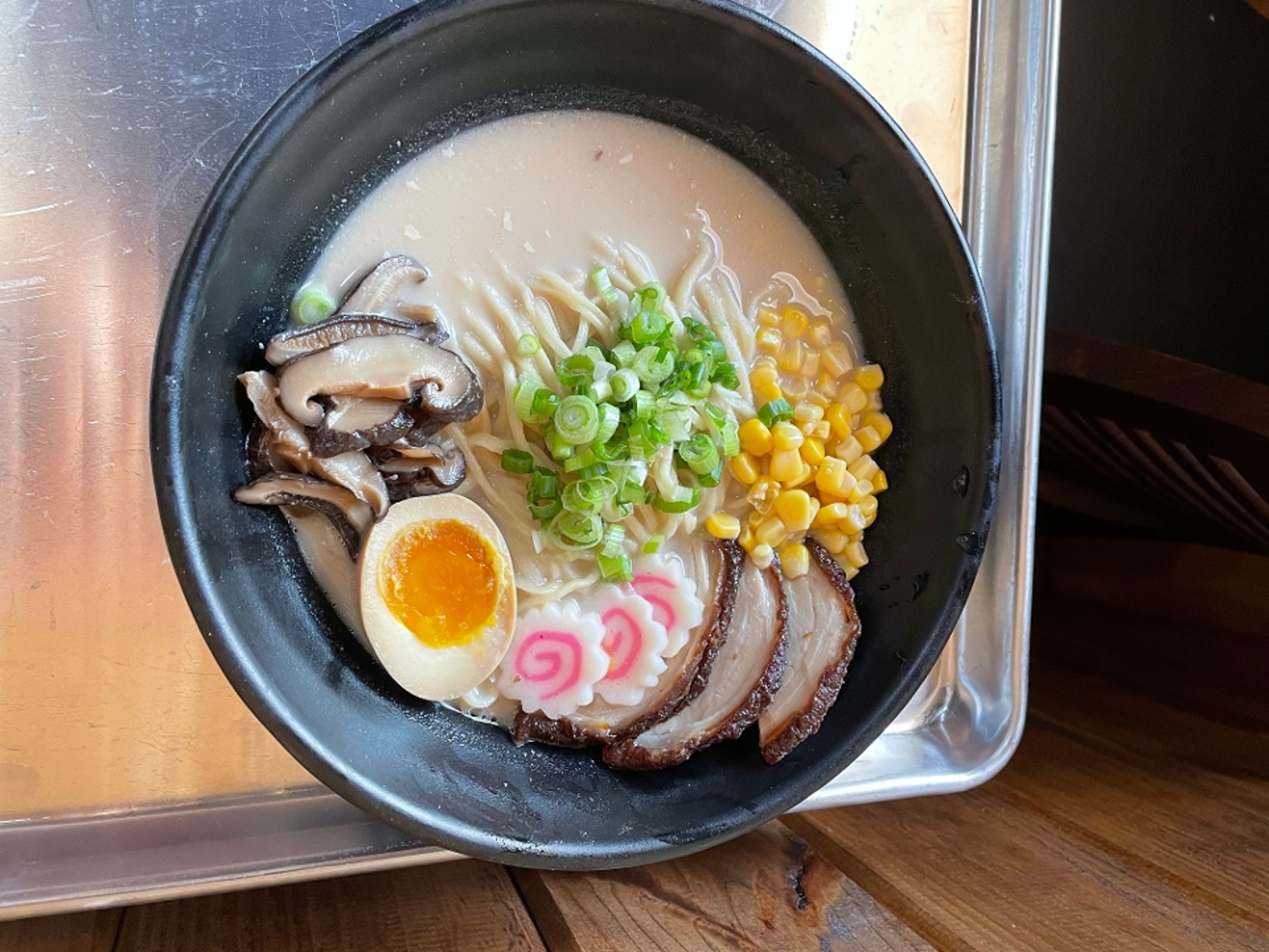 Creamy Tonkotsu Soup🐷筒骨汤拉面.