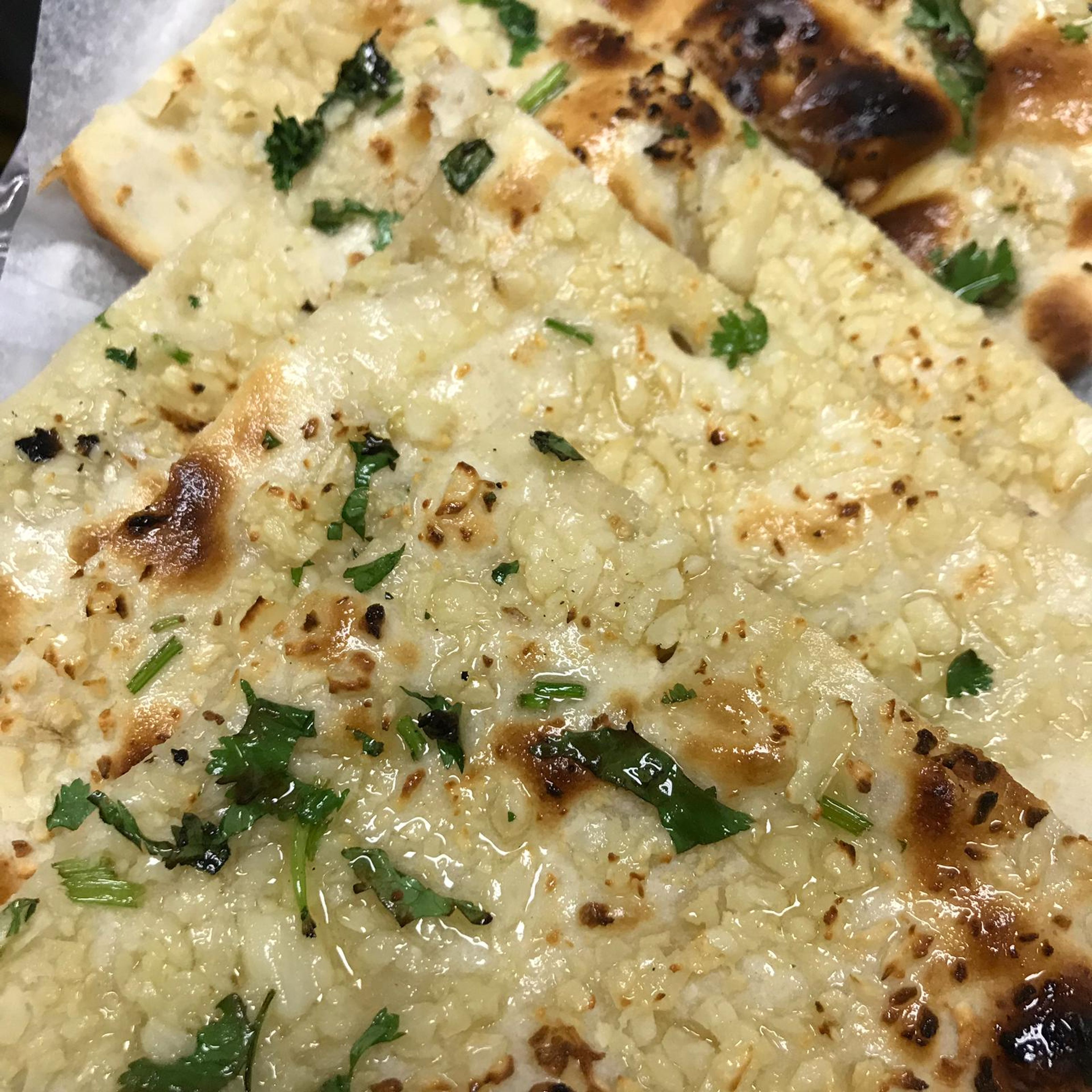 Garlic Naan 🏴.
