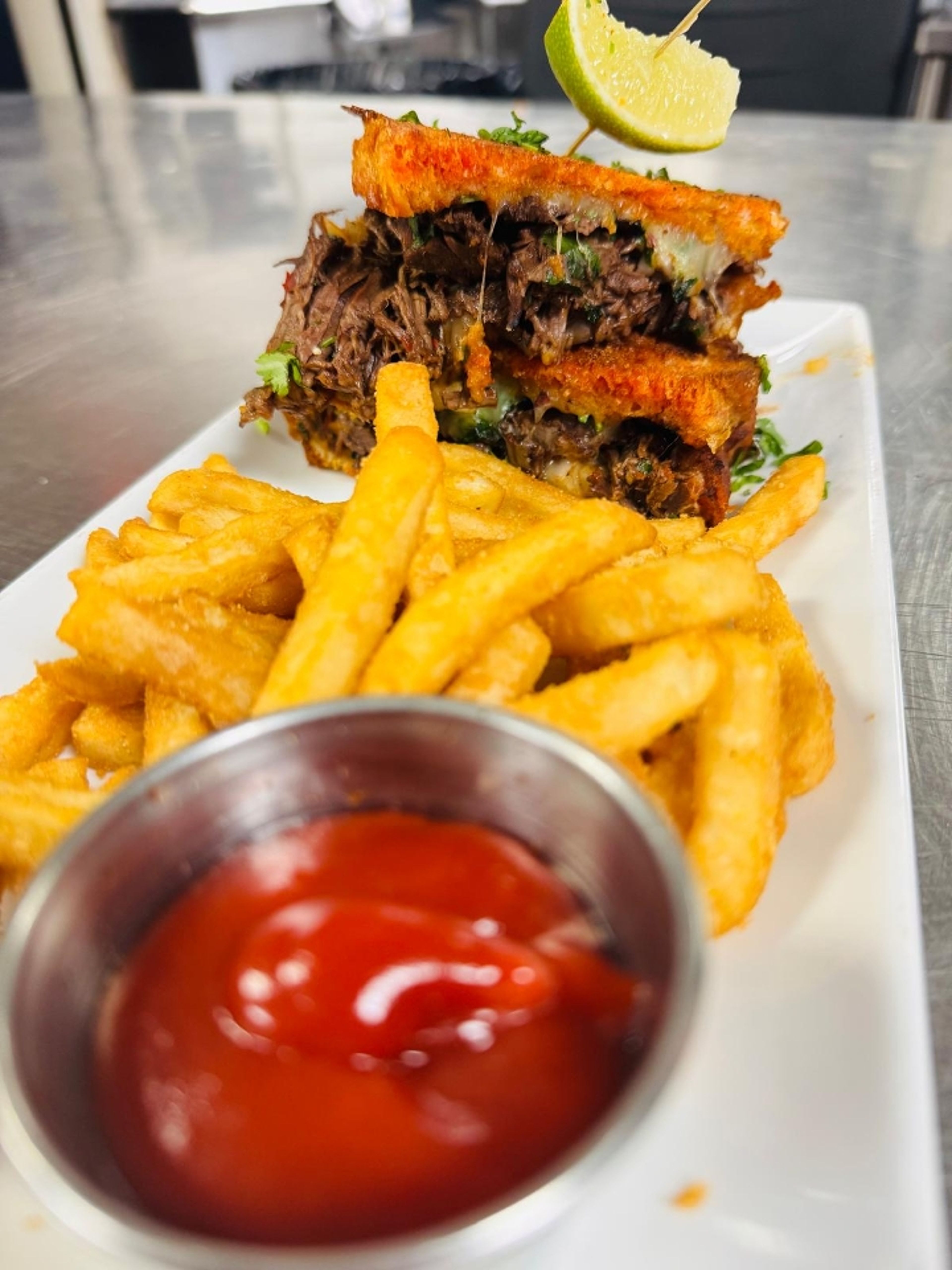 GRILLED CHEESE BIRRIA.