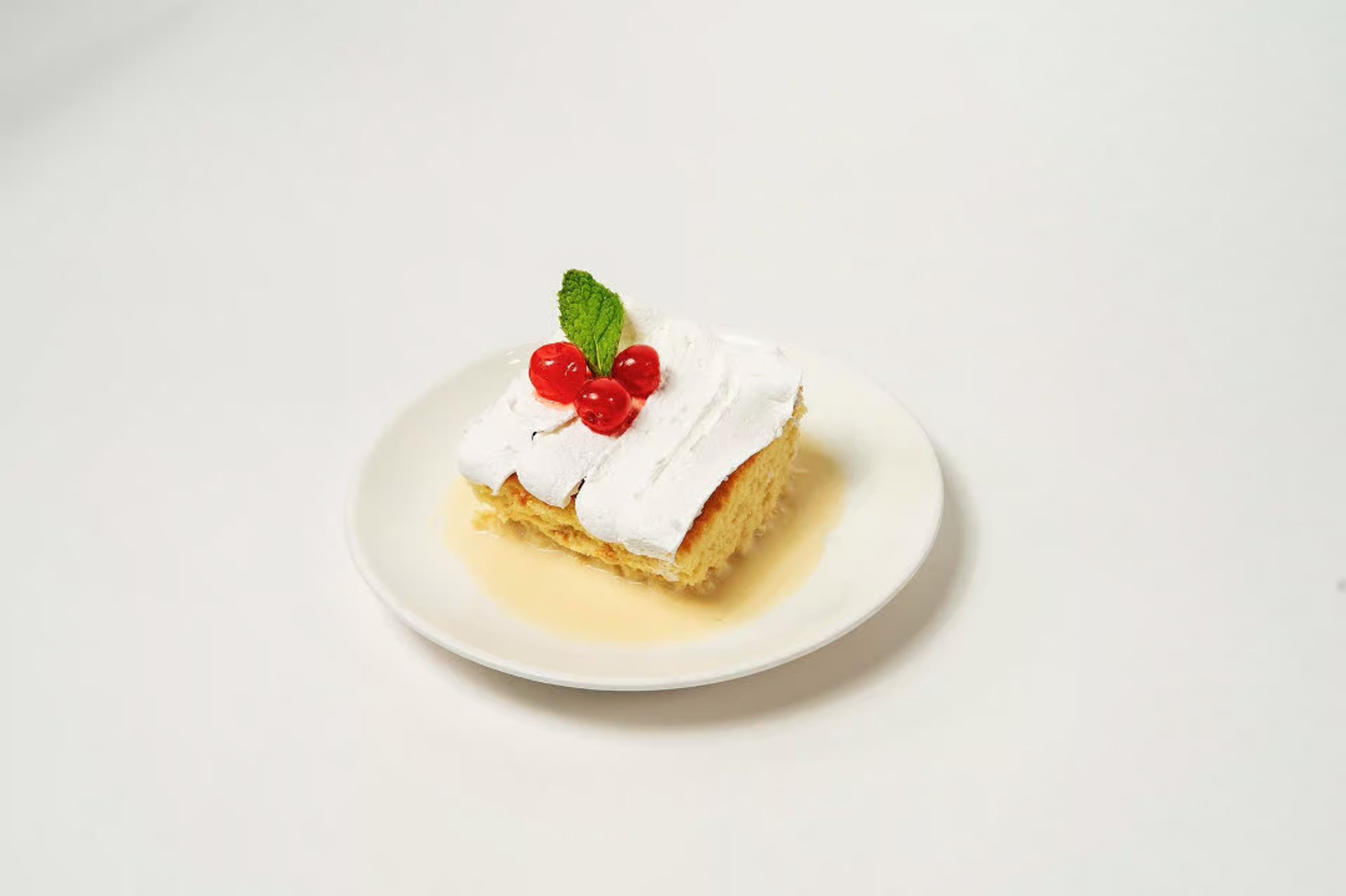 Bizcocho Tres Leches/ 3 milks cake.