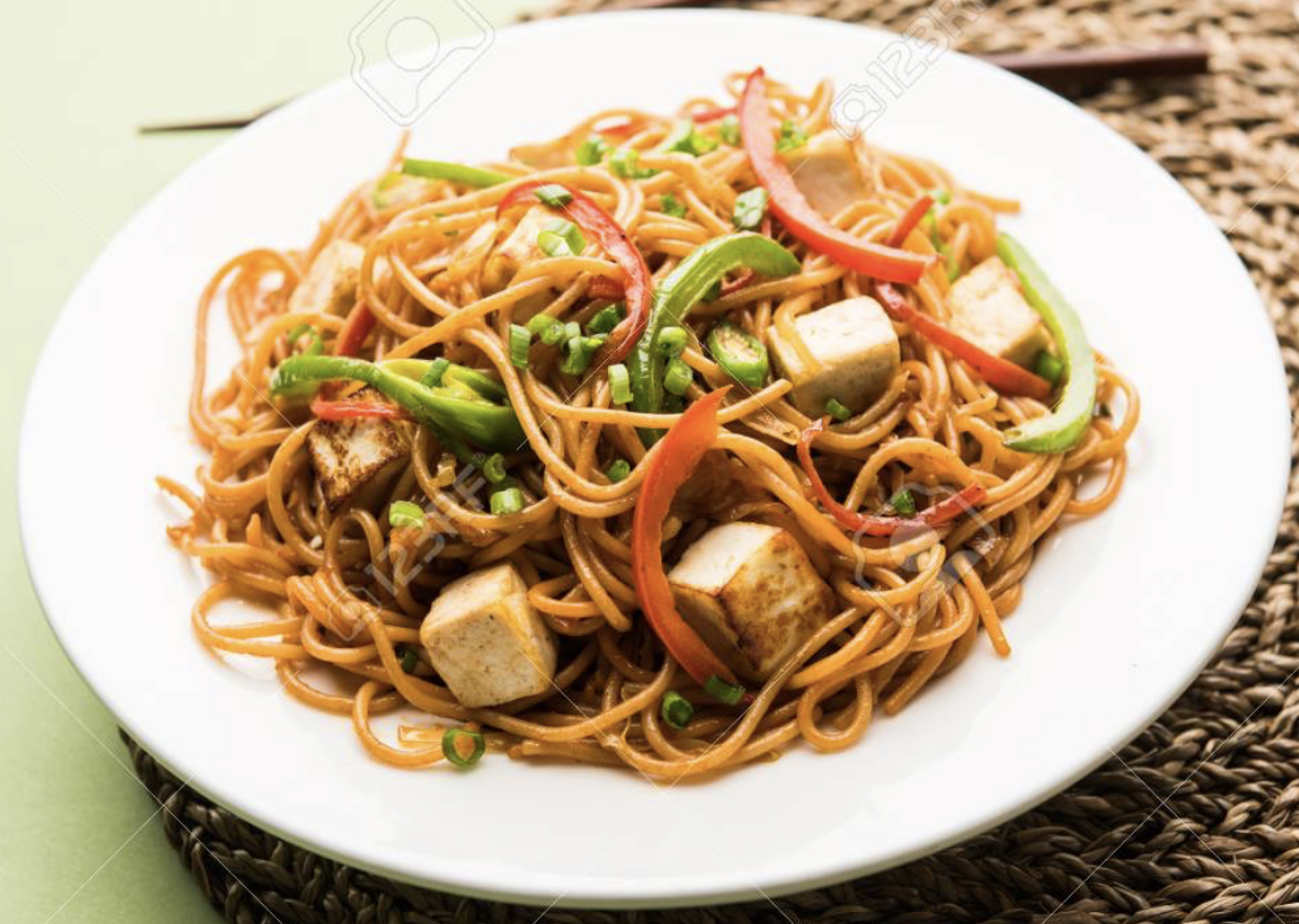 Hakka Noodles.