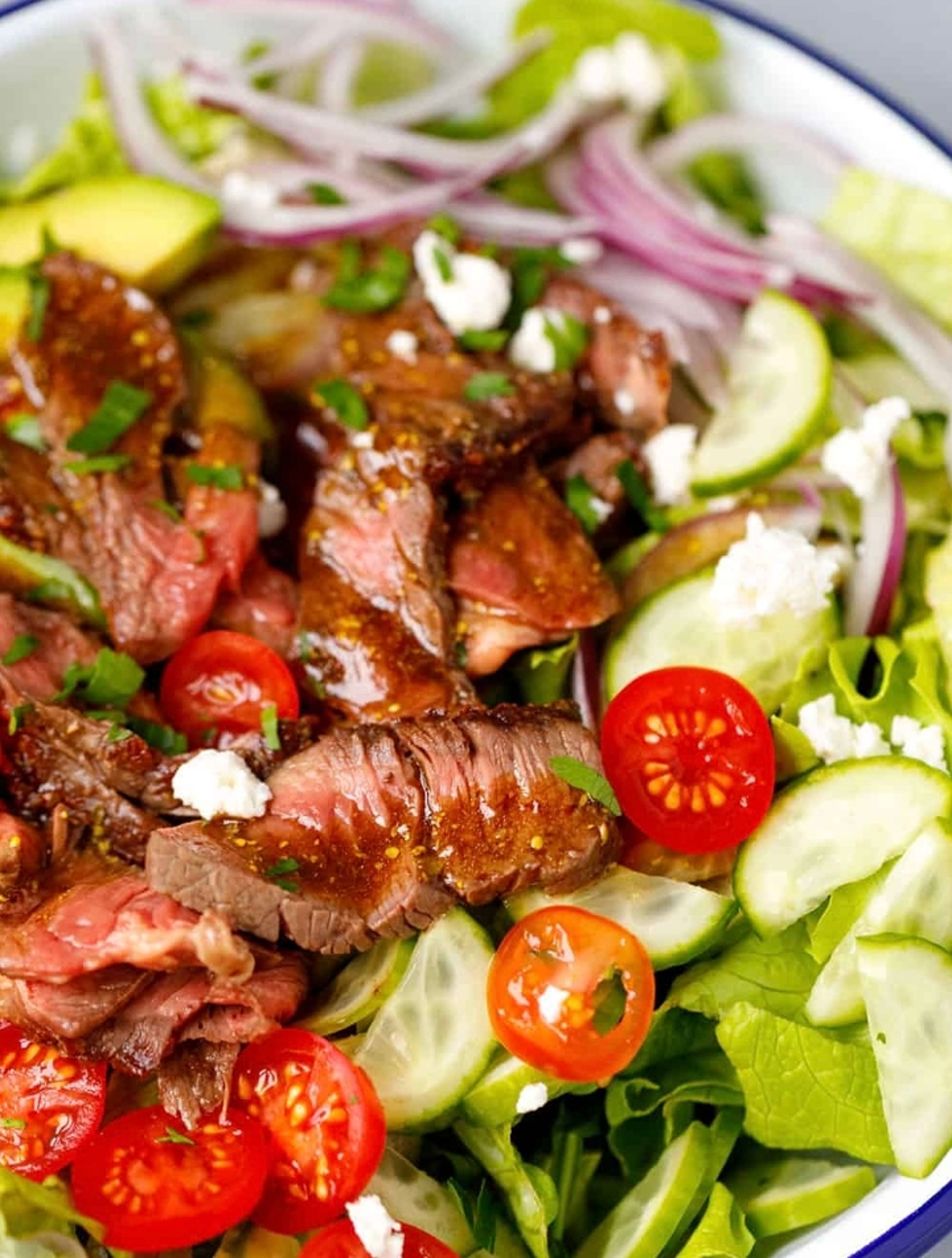 House Salad with Steak Tips.