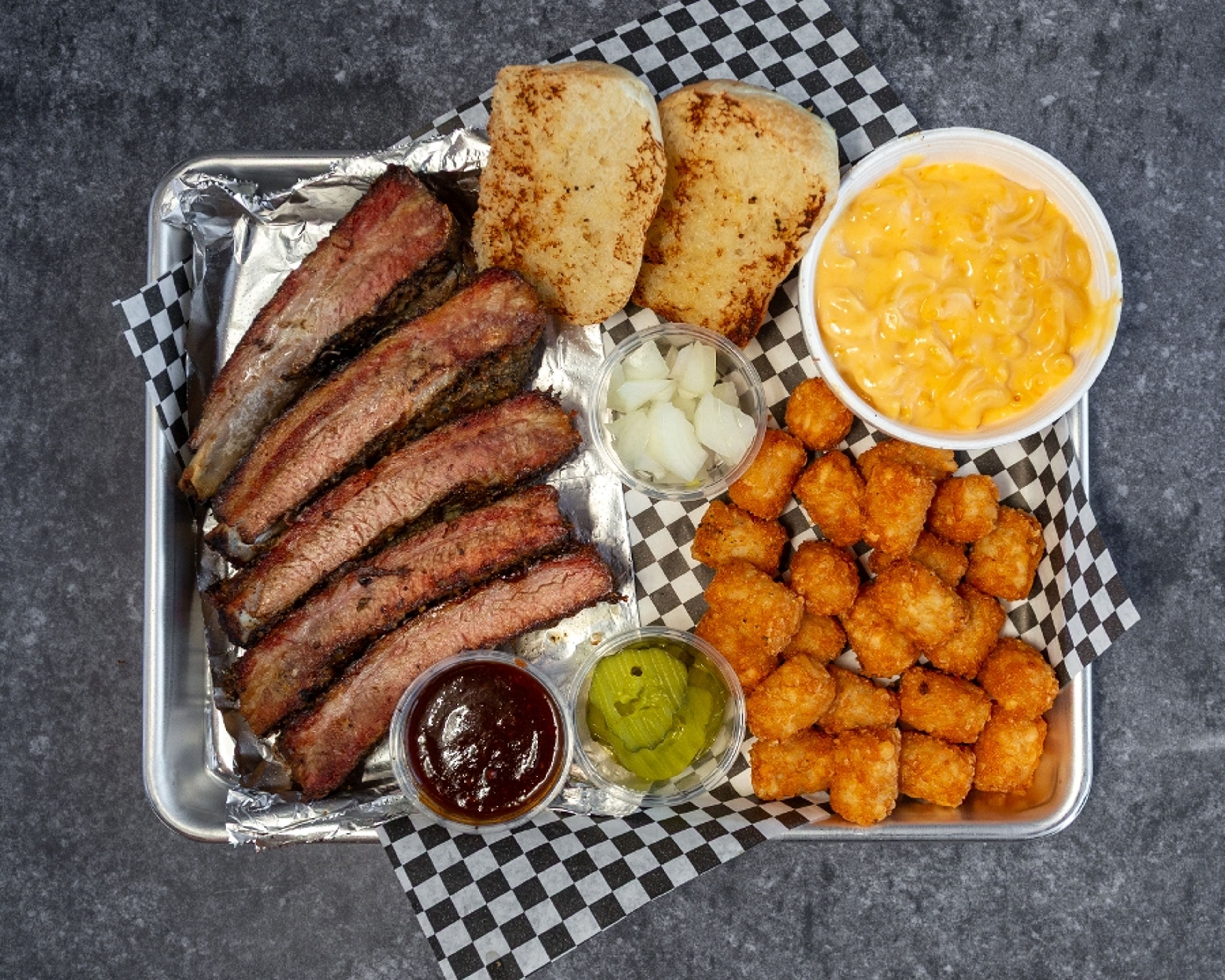 ST. LOUIS RIB PLATTER.