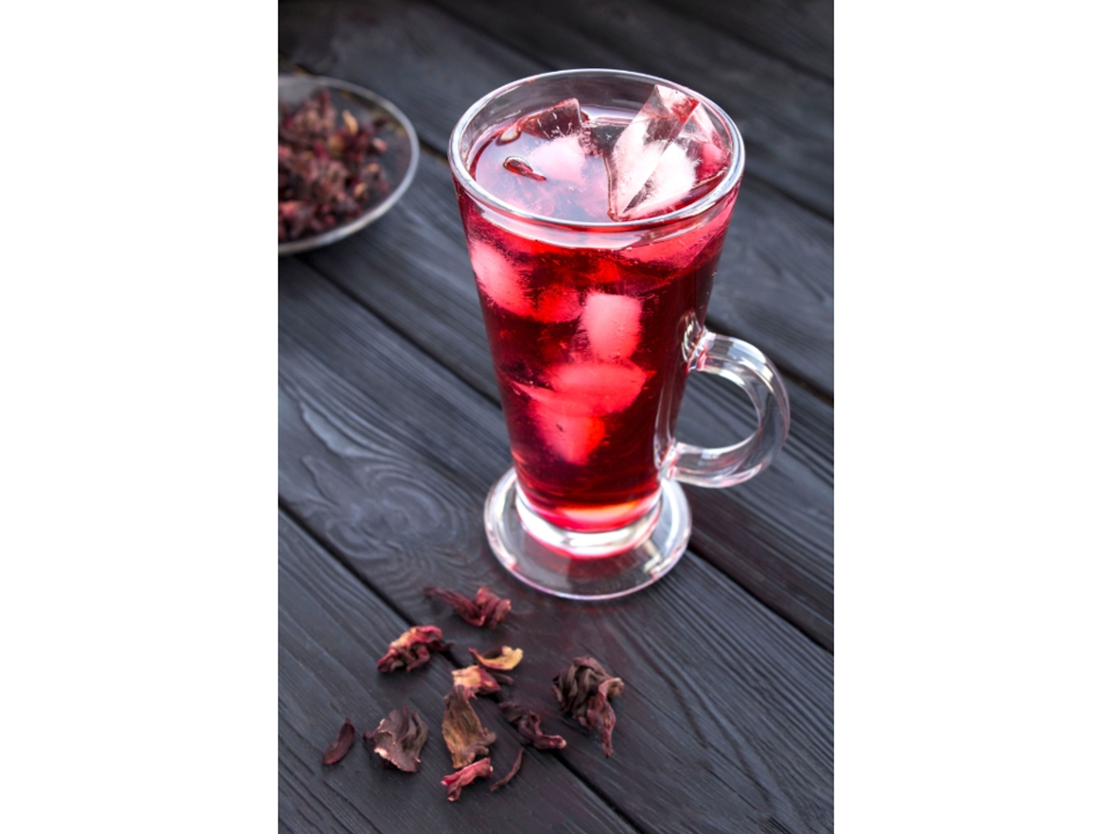 32oz Agua de Jamaica (Hibiscus tea).