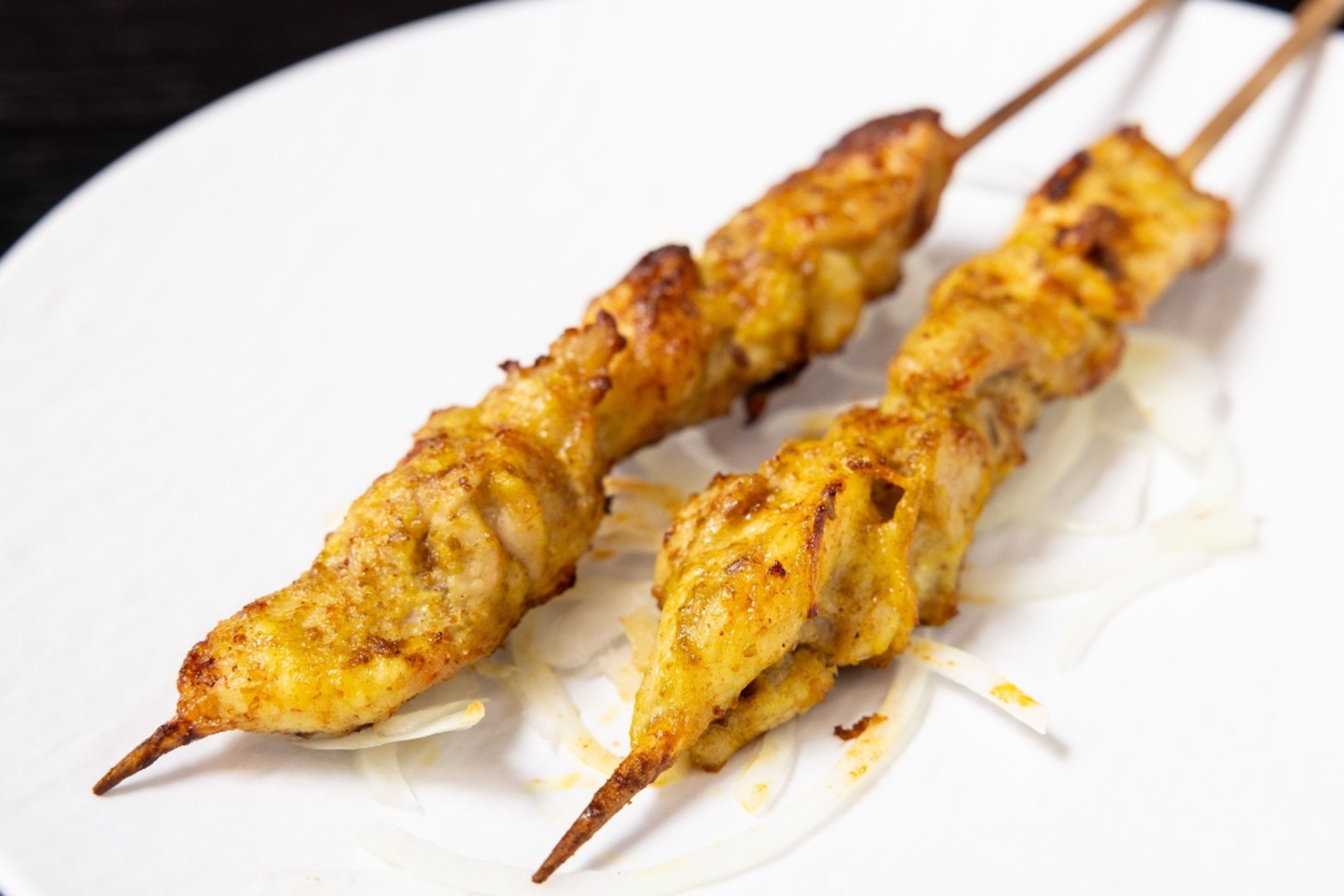 Chicken Kebab (2 Skewers) 烤鸡肉串.
