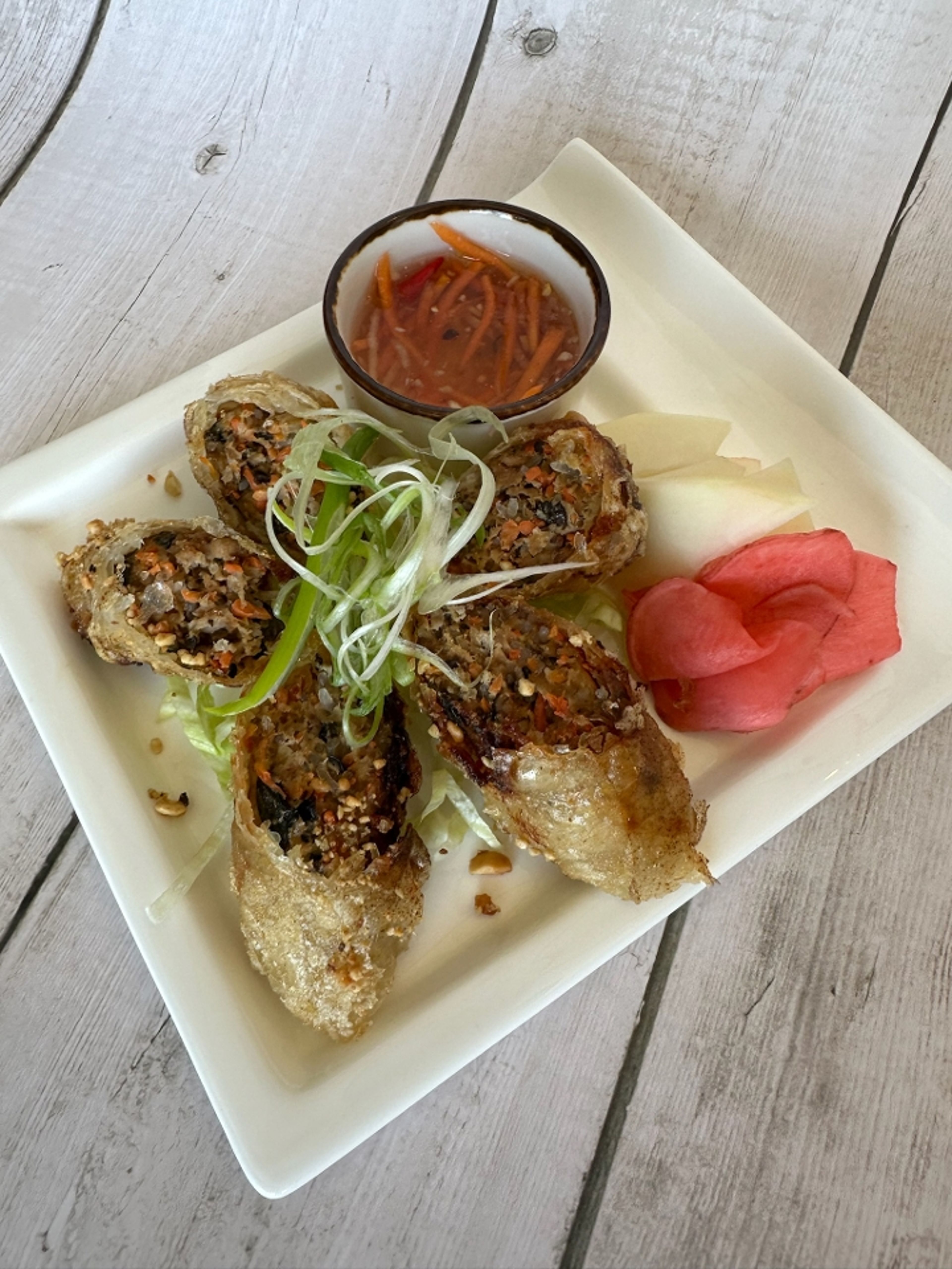 Crispy Egg Rolls (Cha Gio).