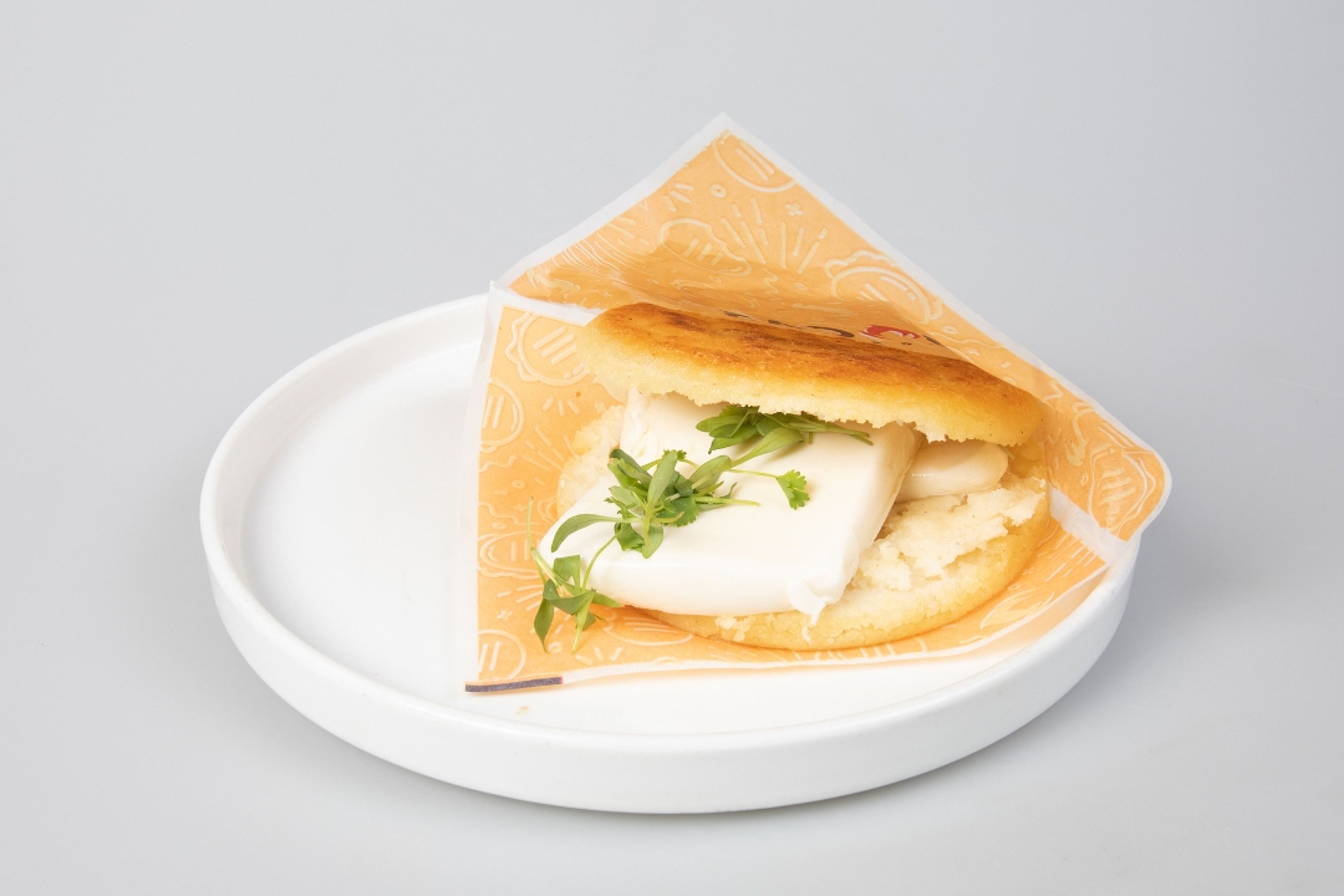 Arepa Guayanes Cheese.