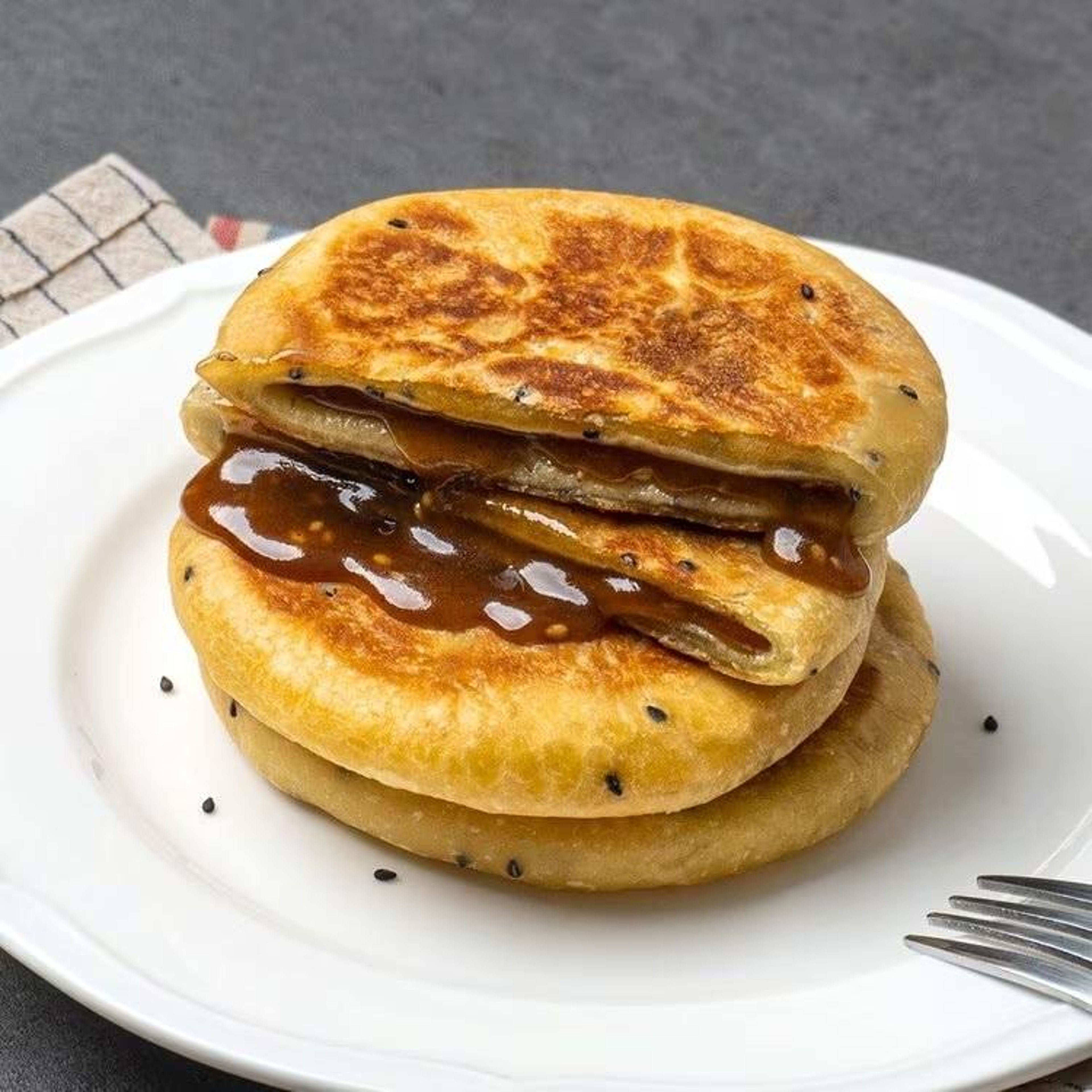 Hotteok -Korean street sweet pancake.