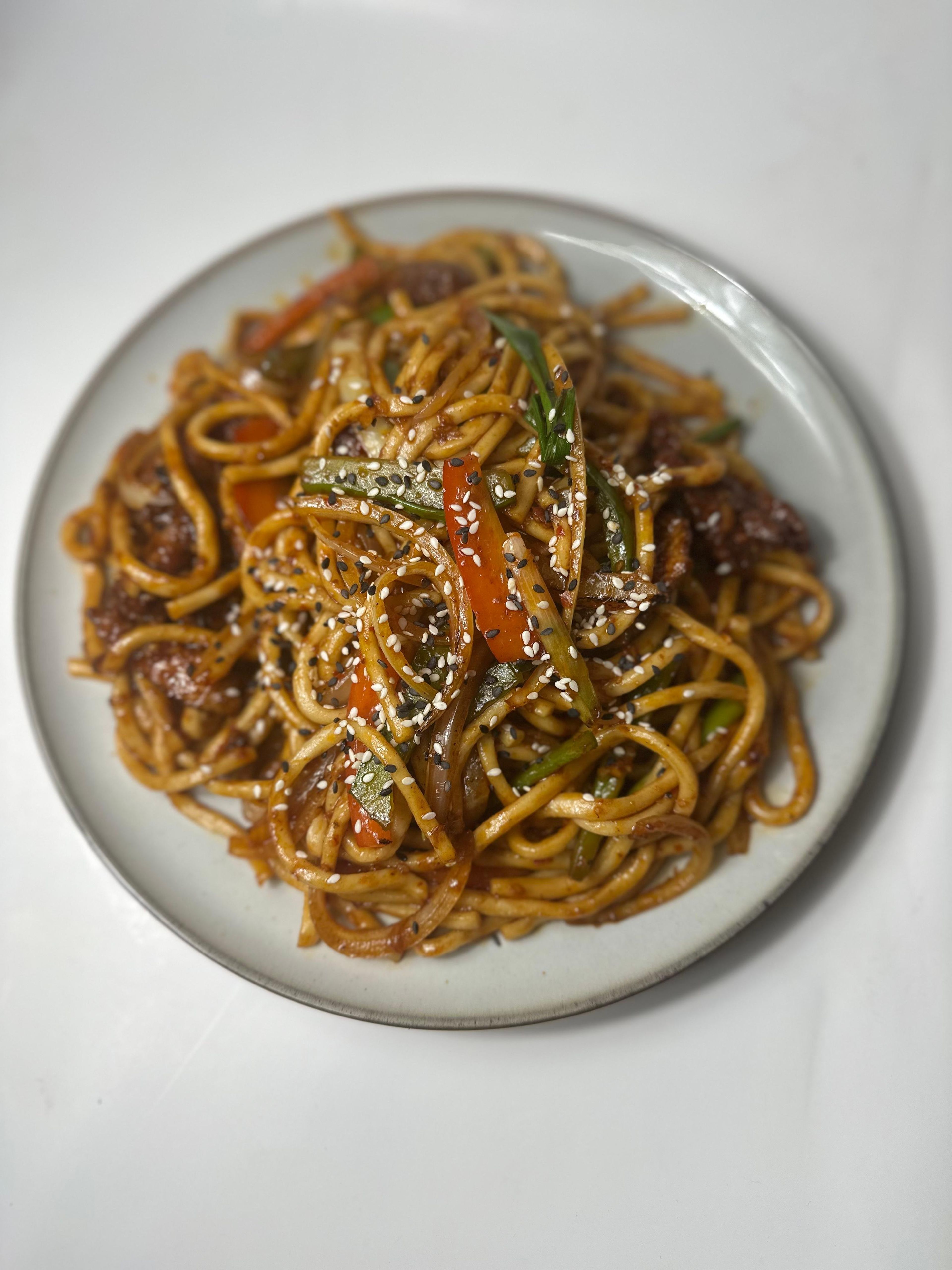 Dry Fried Noodle 干煸炒面.