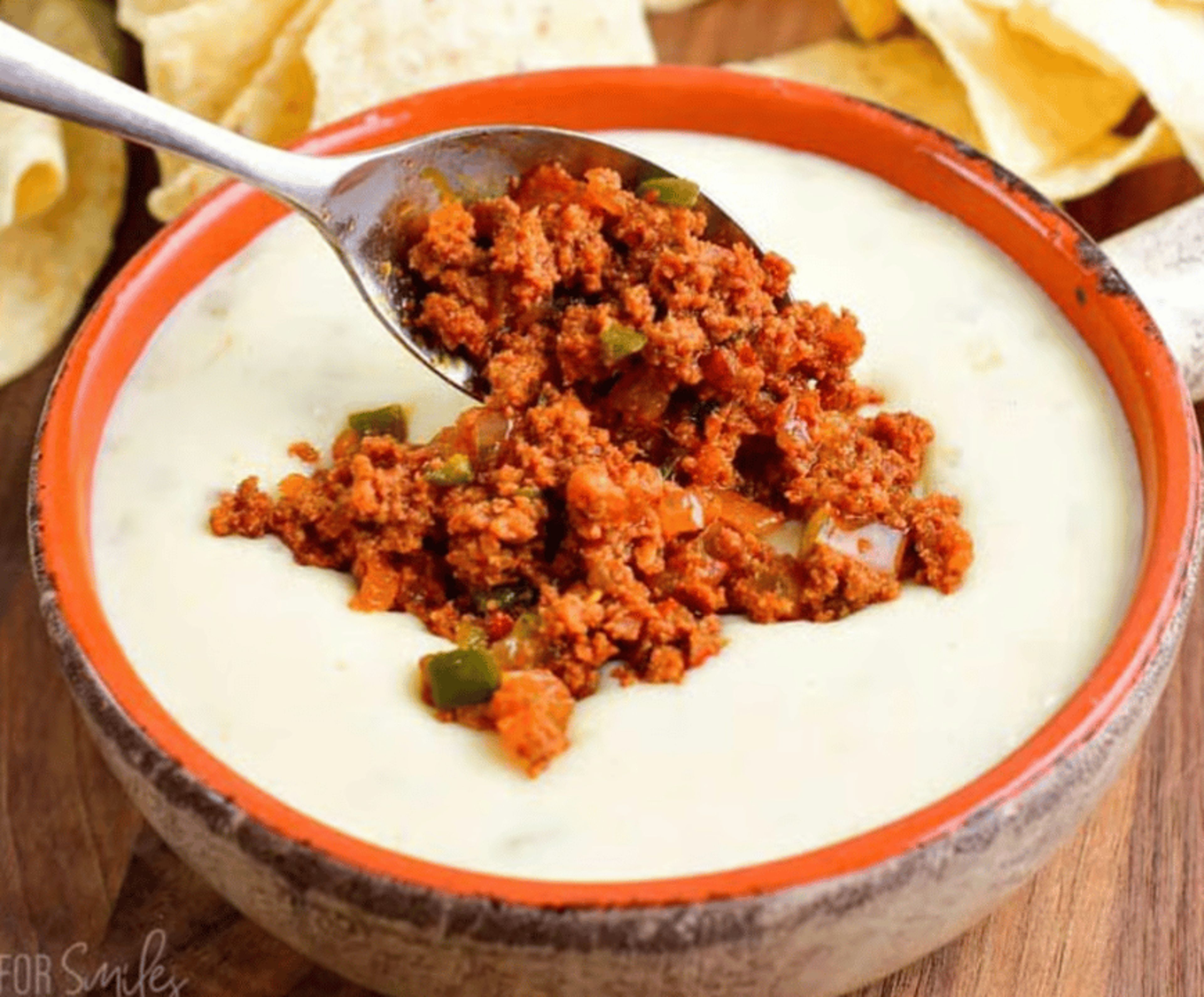 Chip & Queso/Chorizo.