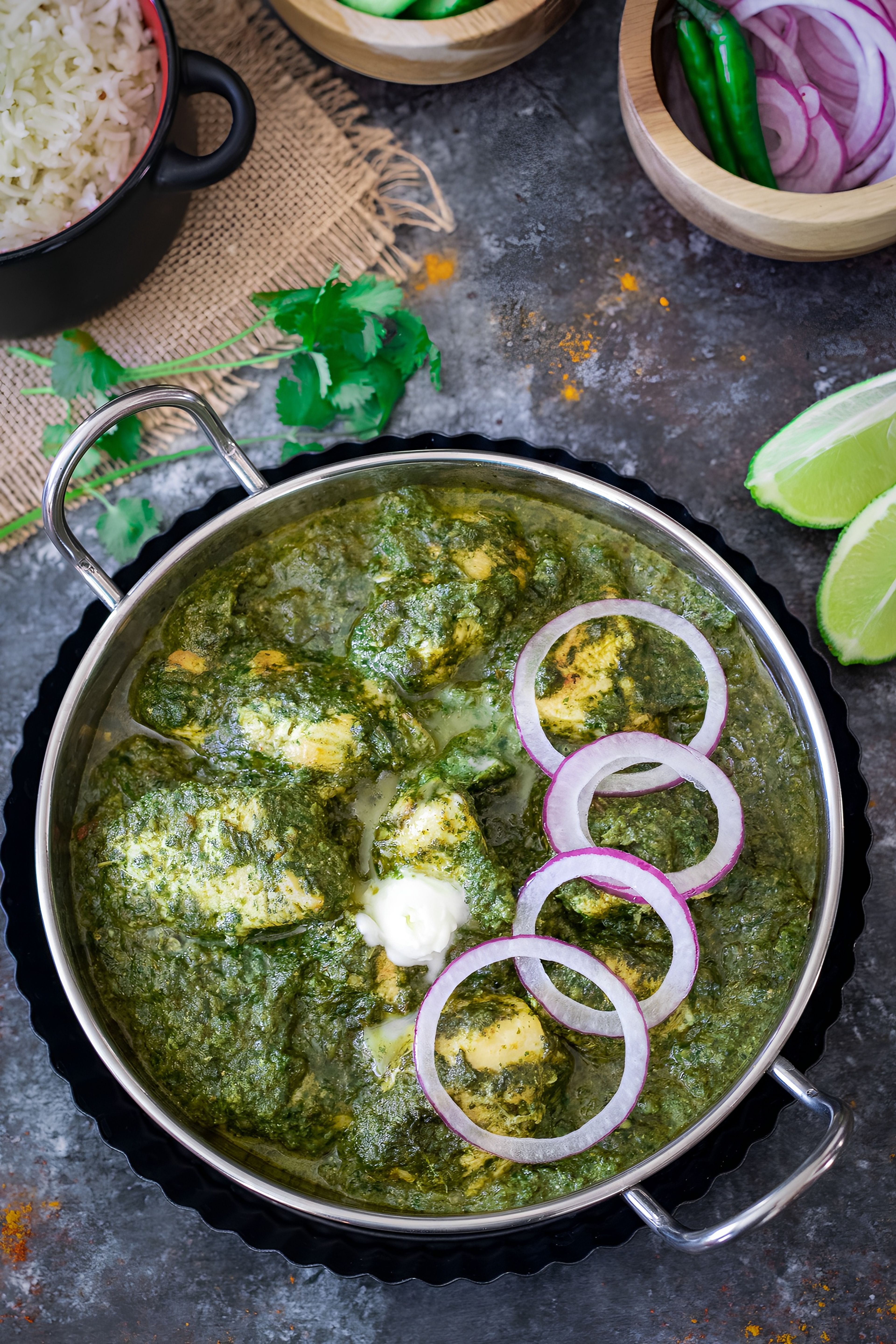 Saag Chicken (Palak).