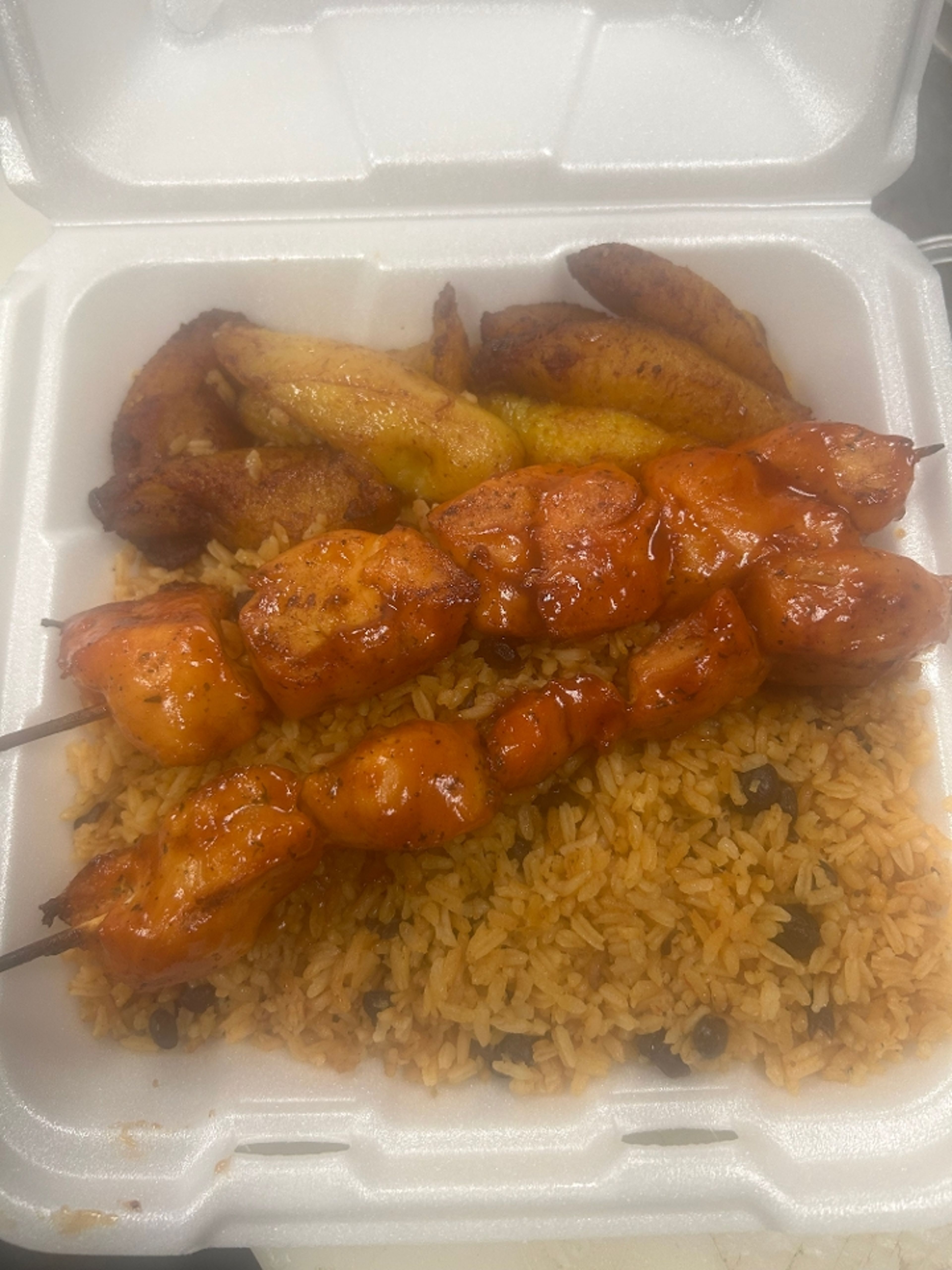 Pincho Plate / Kobob Plate.