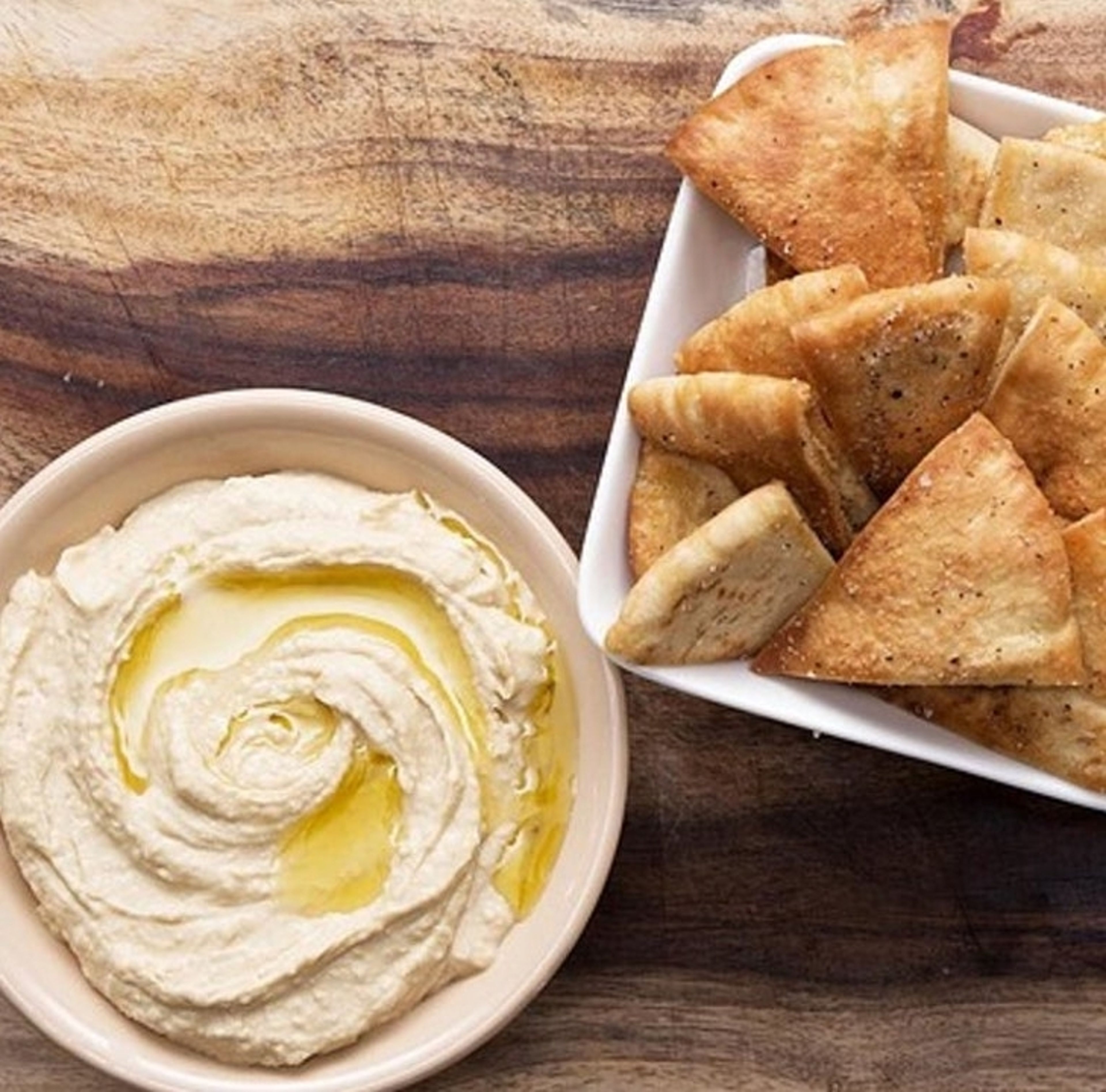 HUMMUS & PITA CHIPS