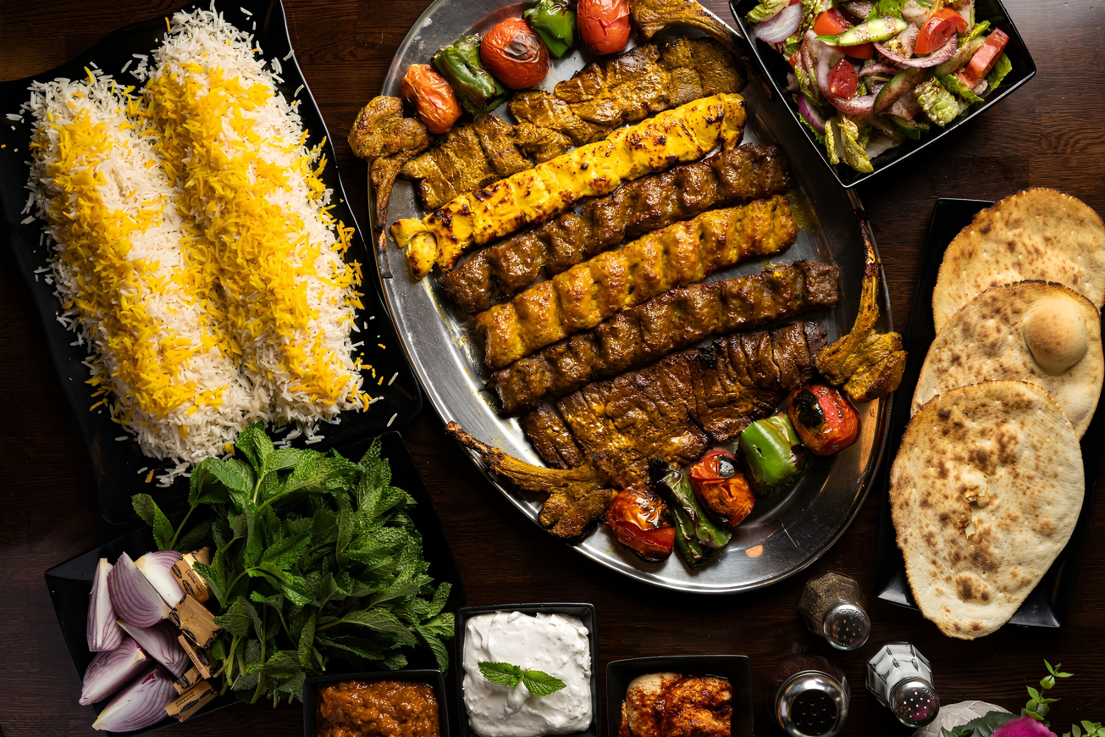 FAMILY COMBO #1 (Serves 4-6).