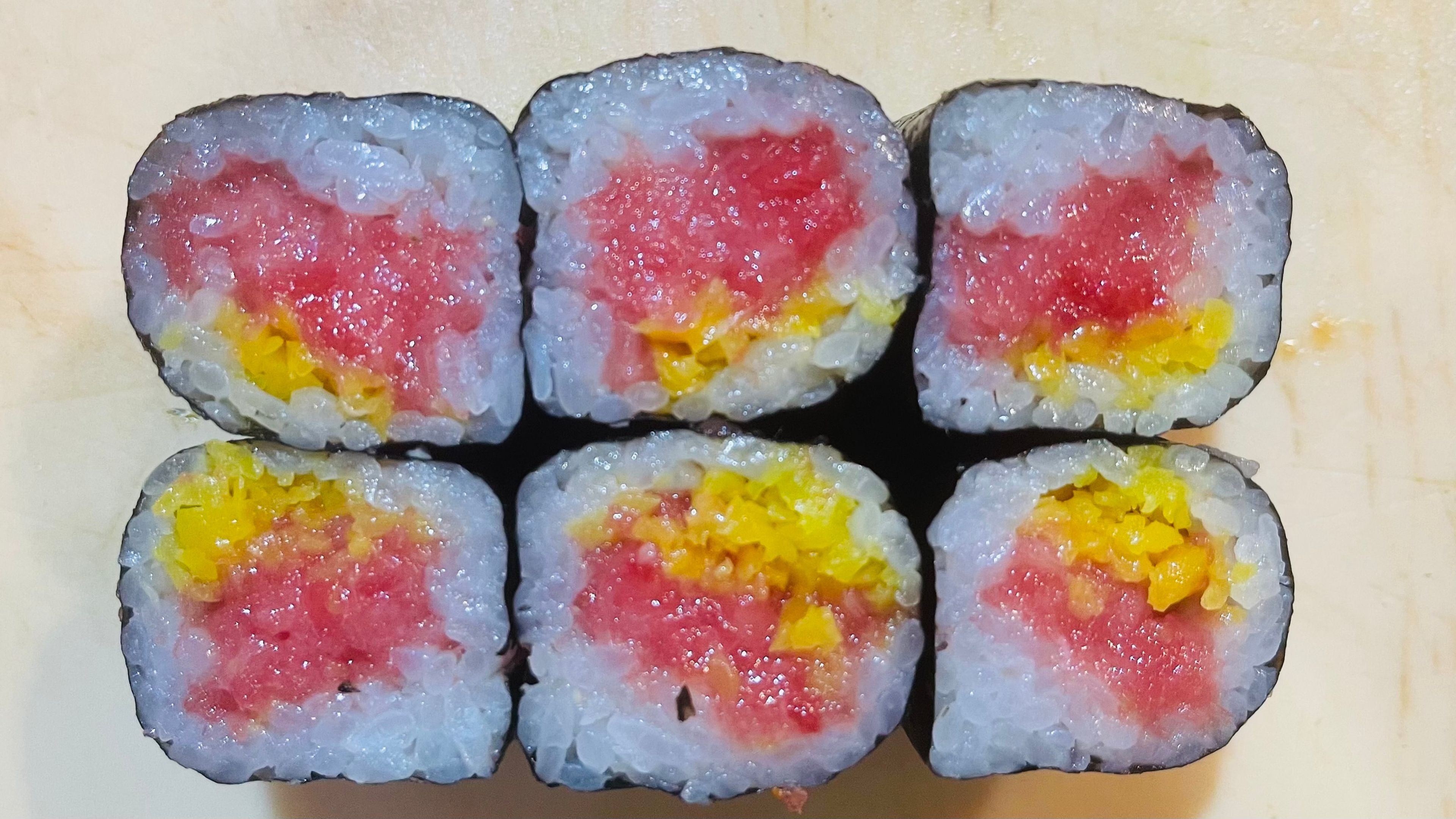 Toro Taku Roll.