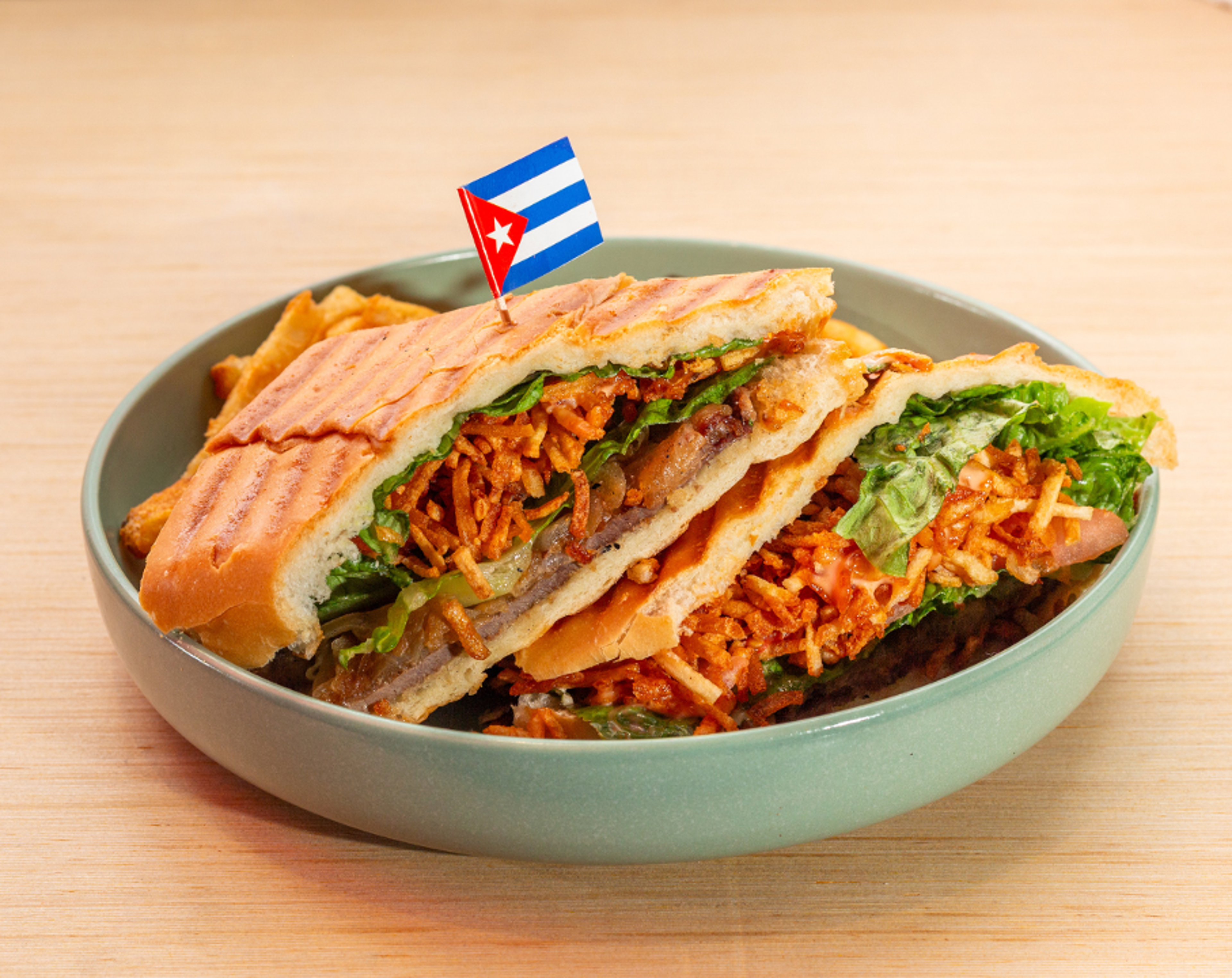 Pan Con Bistec Plate.