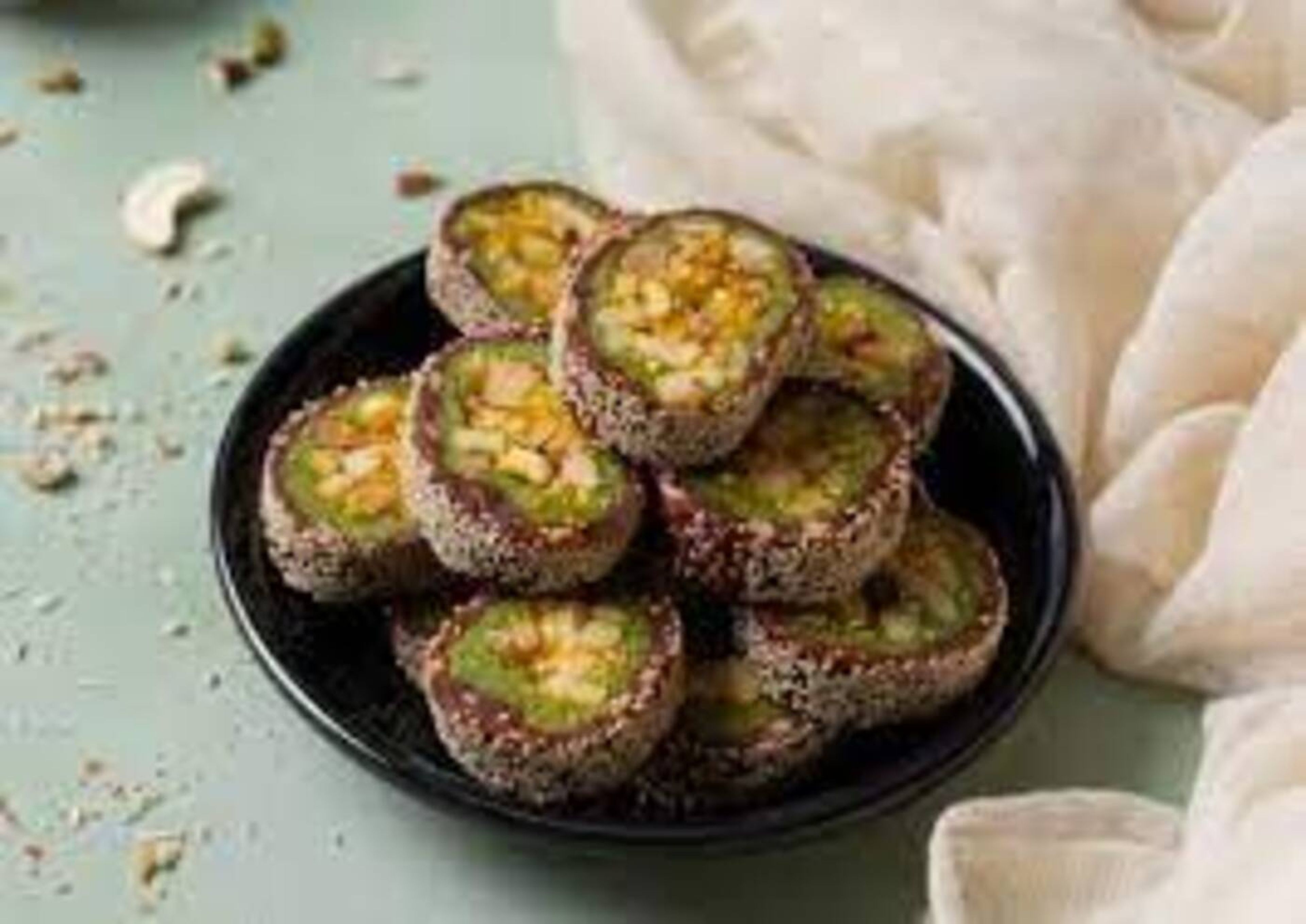 Dry Fruit Chakkar * Figs * 1 LB BOX.